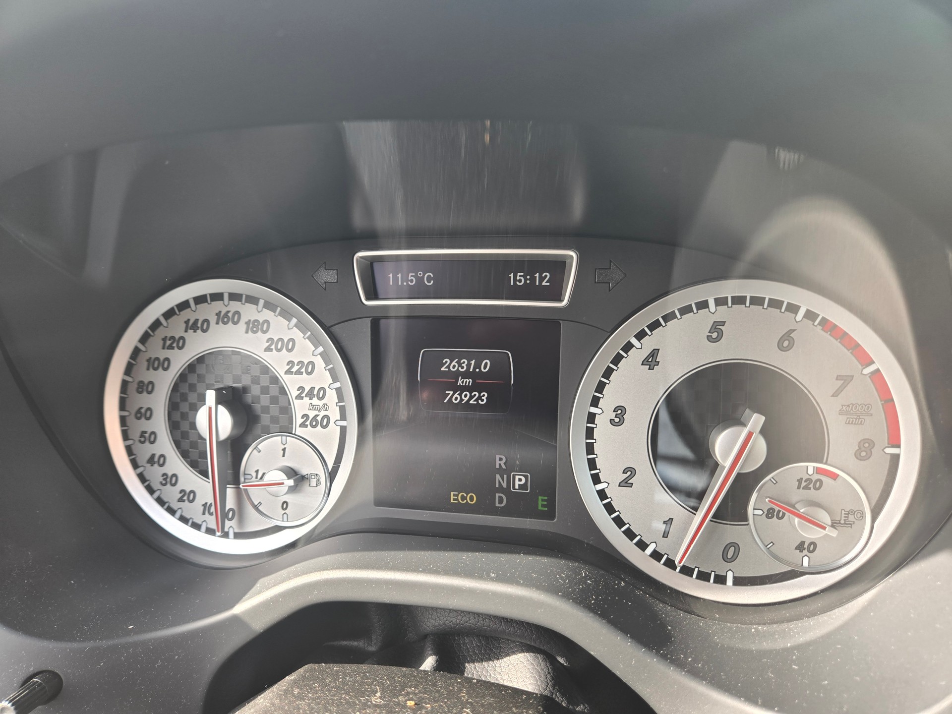 MERCEDES-BENZ A 250 Urban 4Matic 7G-DCT-image-9