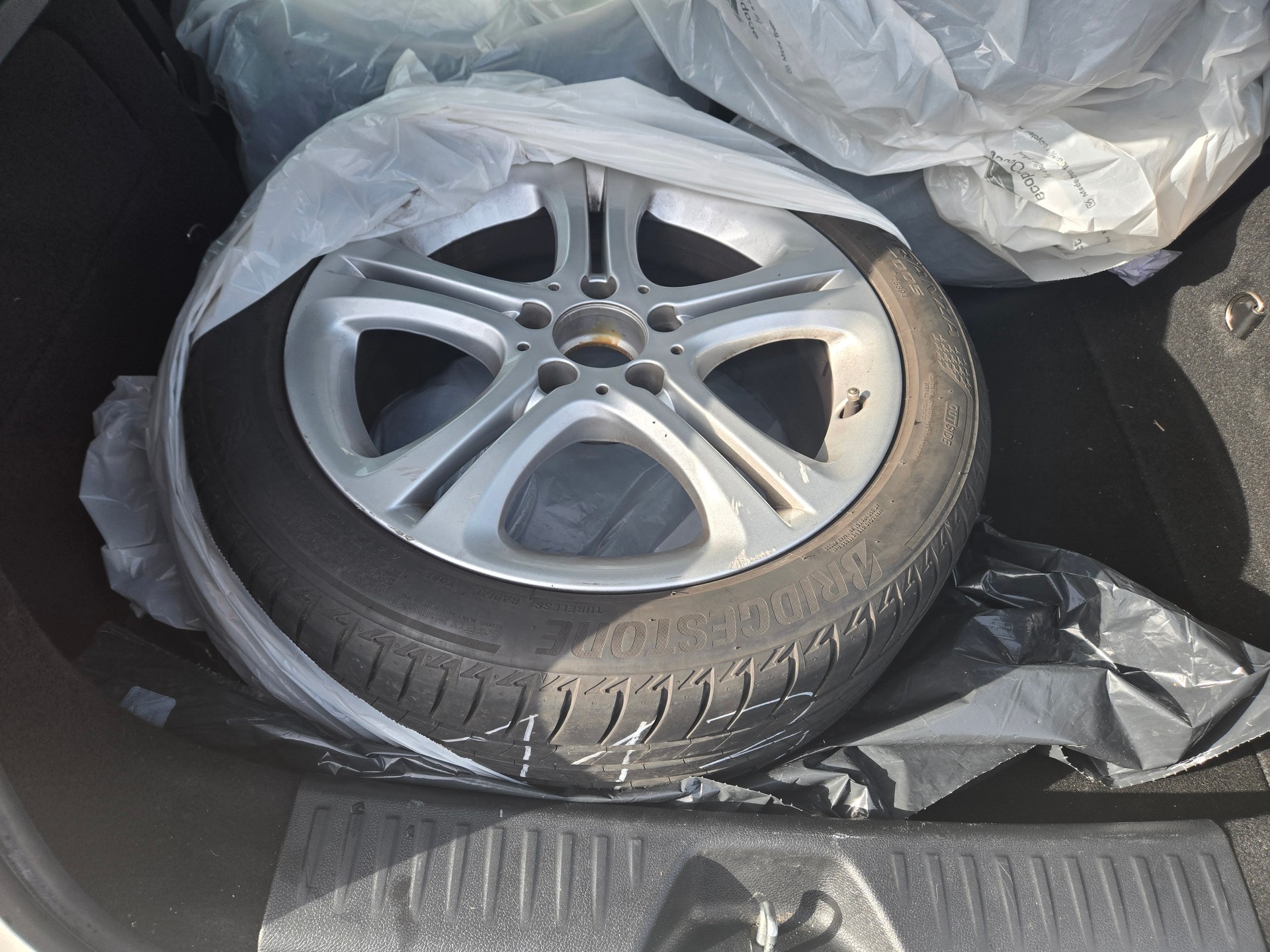 MERCEDES-BENZ A 250 Urban 4Matic 7G-DCT-image-5