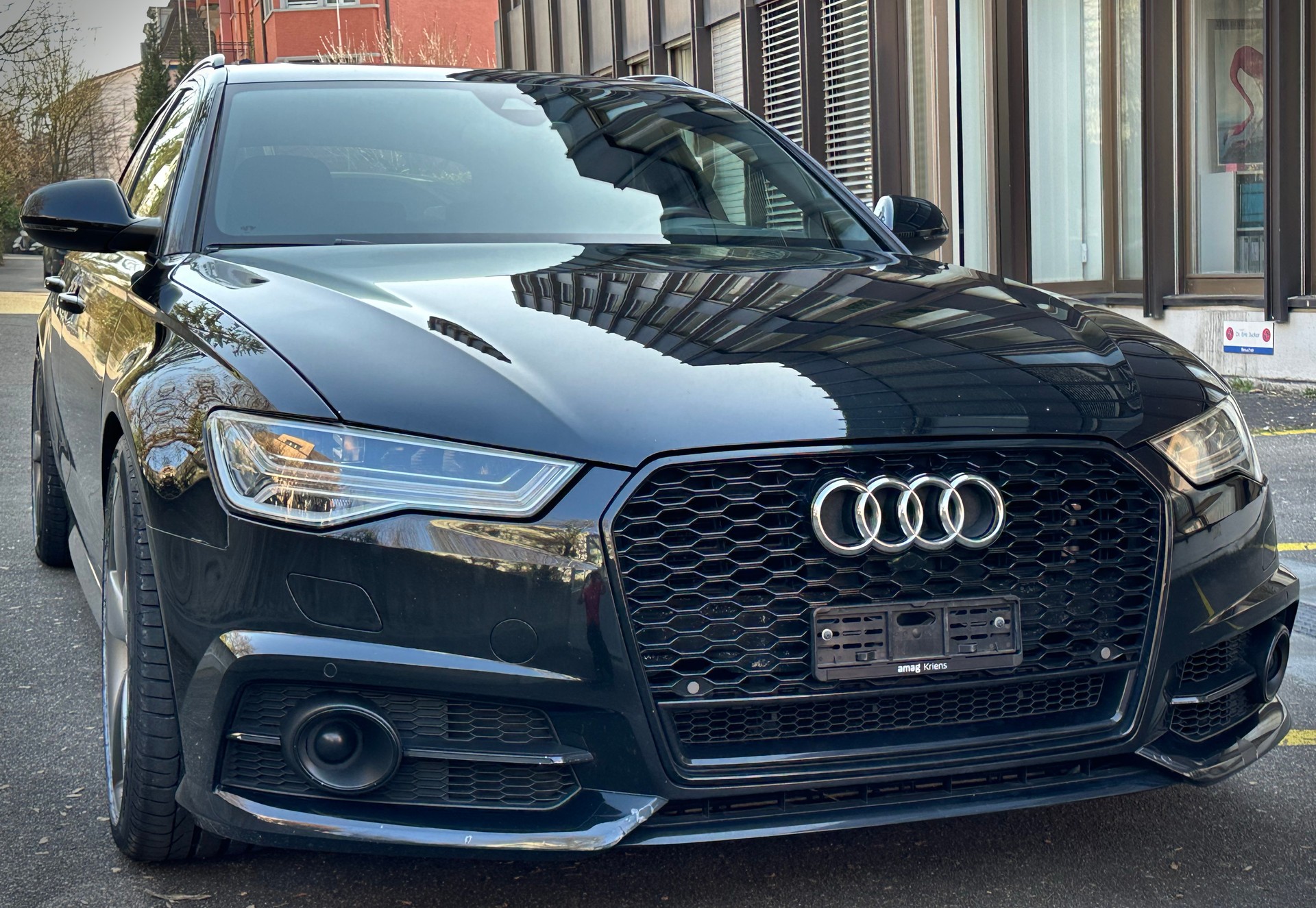 AUDI S6 Avant 4.0 TFSI V8 quattro S-tronic-image-1