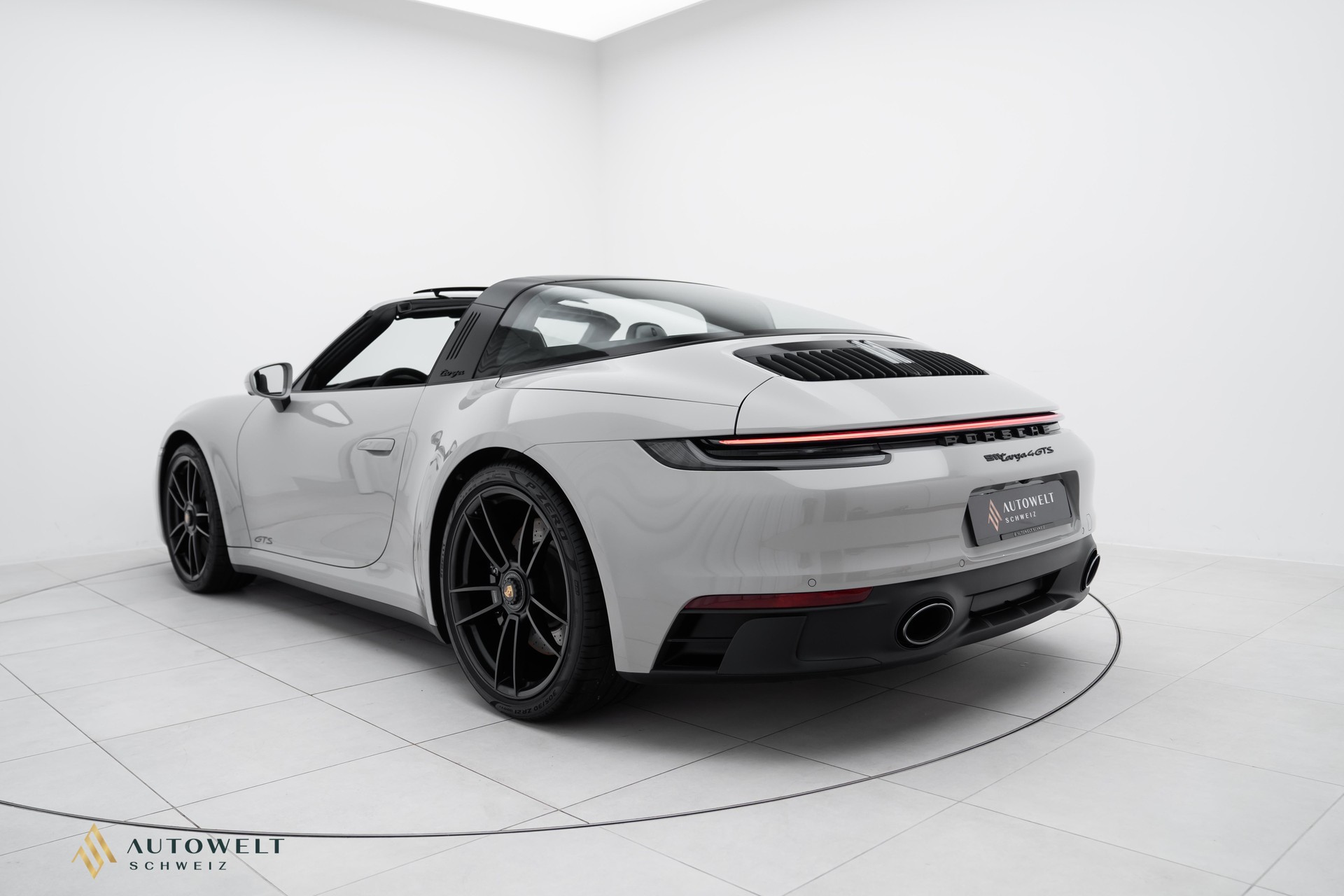 PORSCHE 911 Targa 4 GTS PDK-image-2