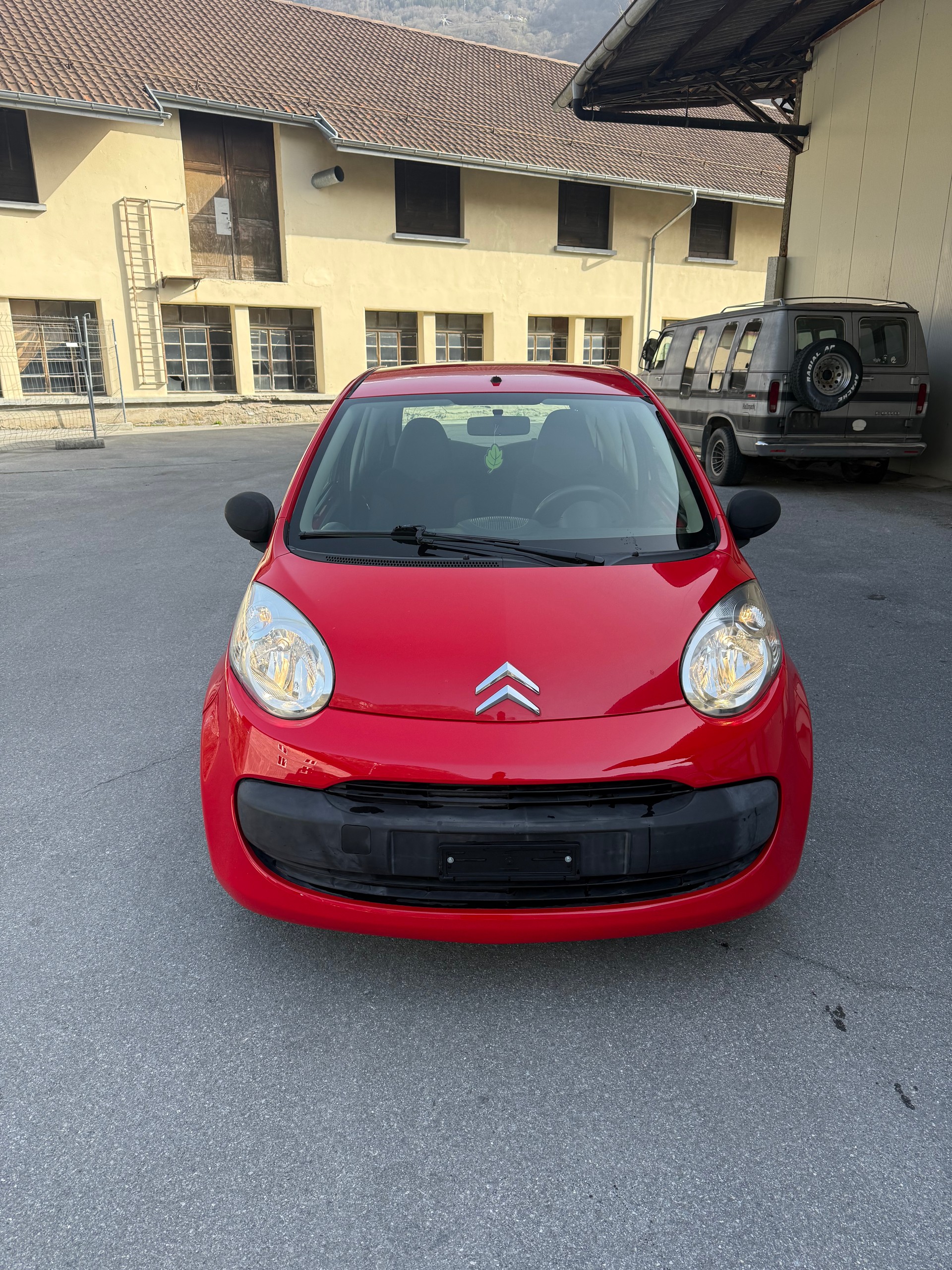 CITROEN C1 1.0i X-image-1