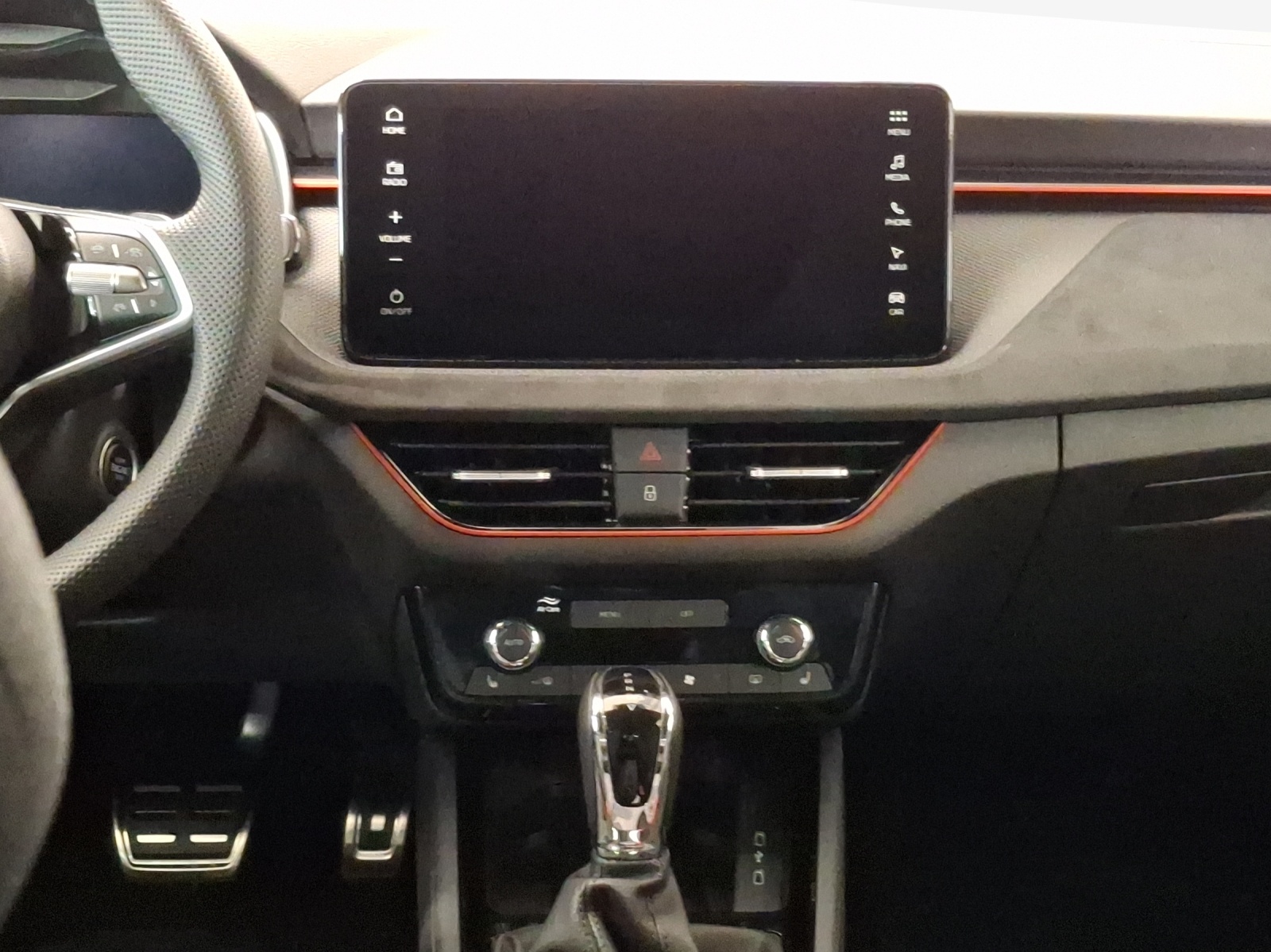 SKODA Scala 1.5 TSI Dynamic DSG-image-10