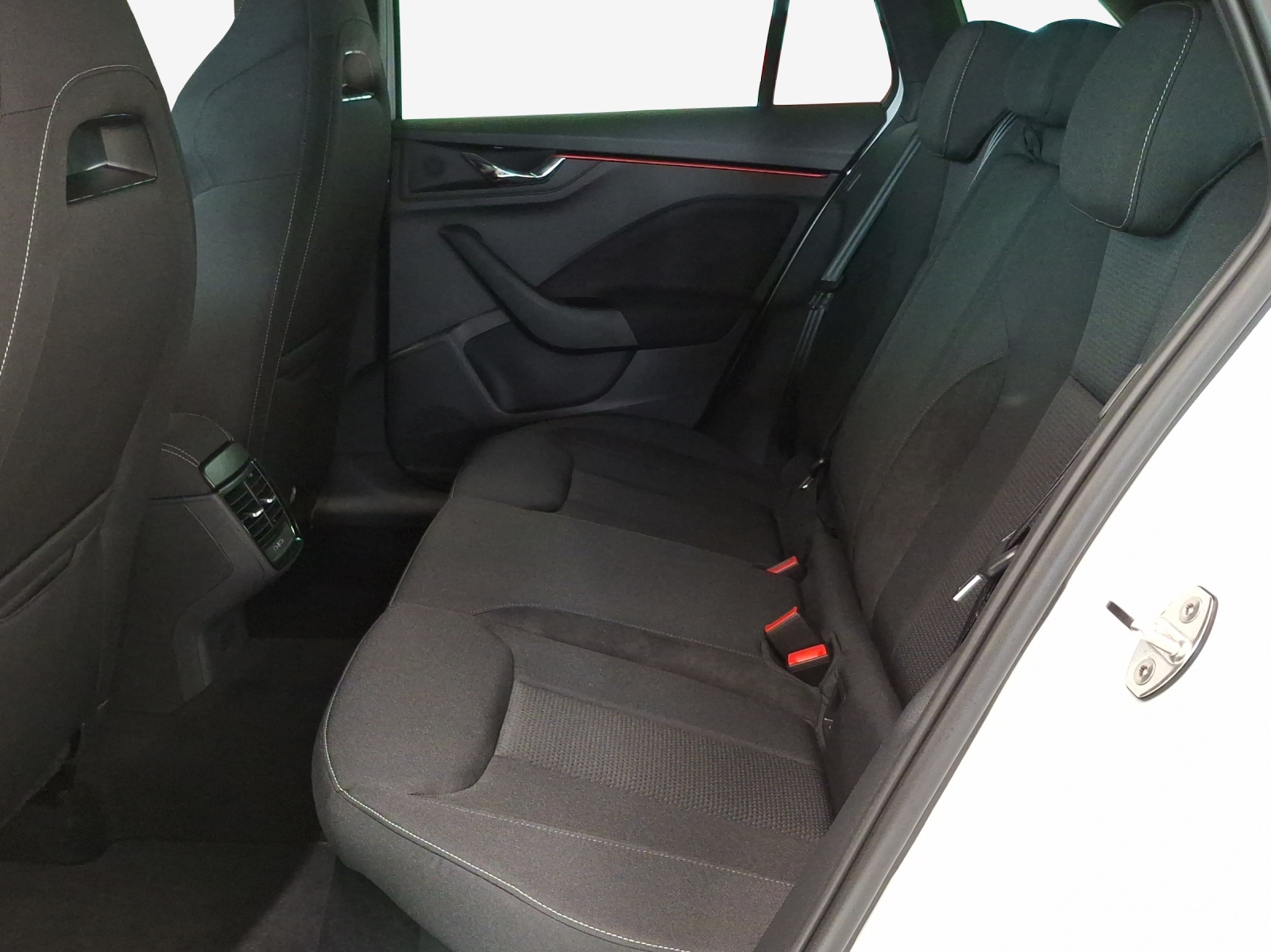 SKODA Scala 1.5 TSI Dynamic DSG-image-11