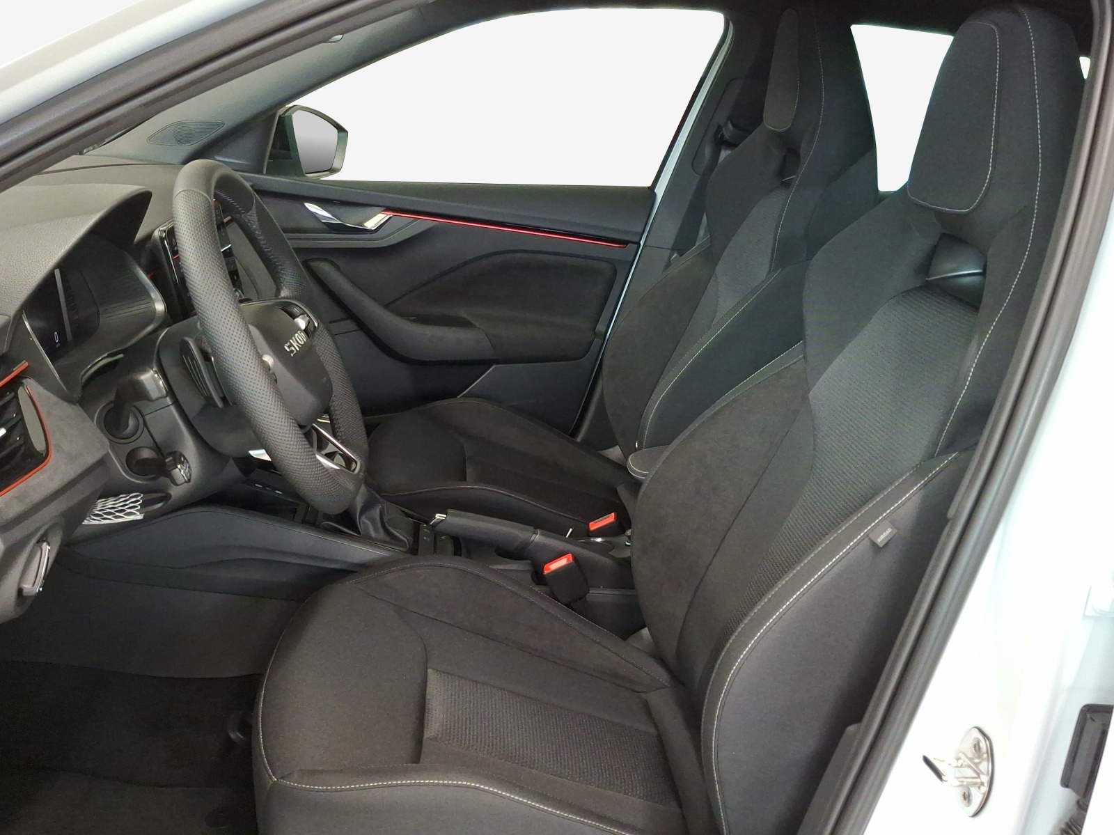 SKODA Scala 1.5 TSI Dynamic DSG-image-7