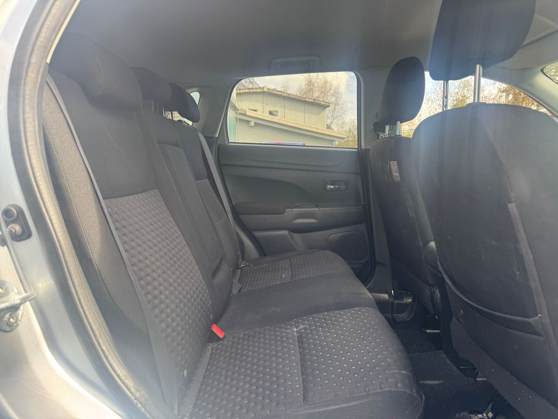 MITSUBISHI ASX 1.8 DID Intense 4WD-image-13