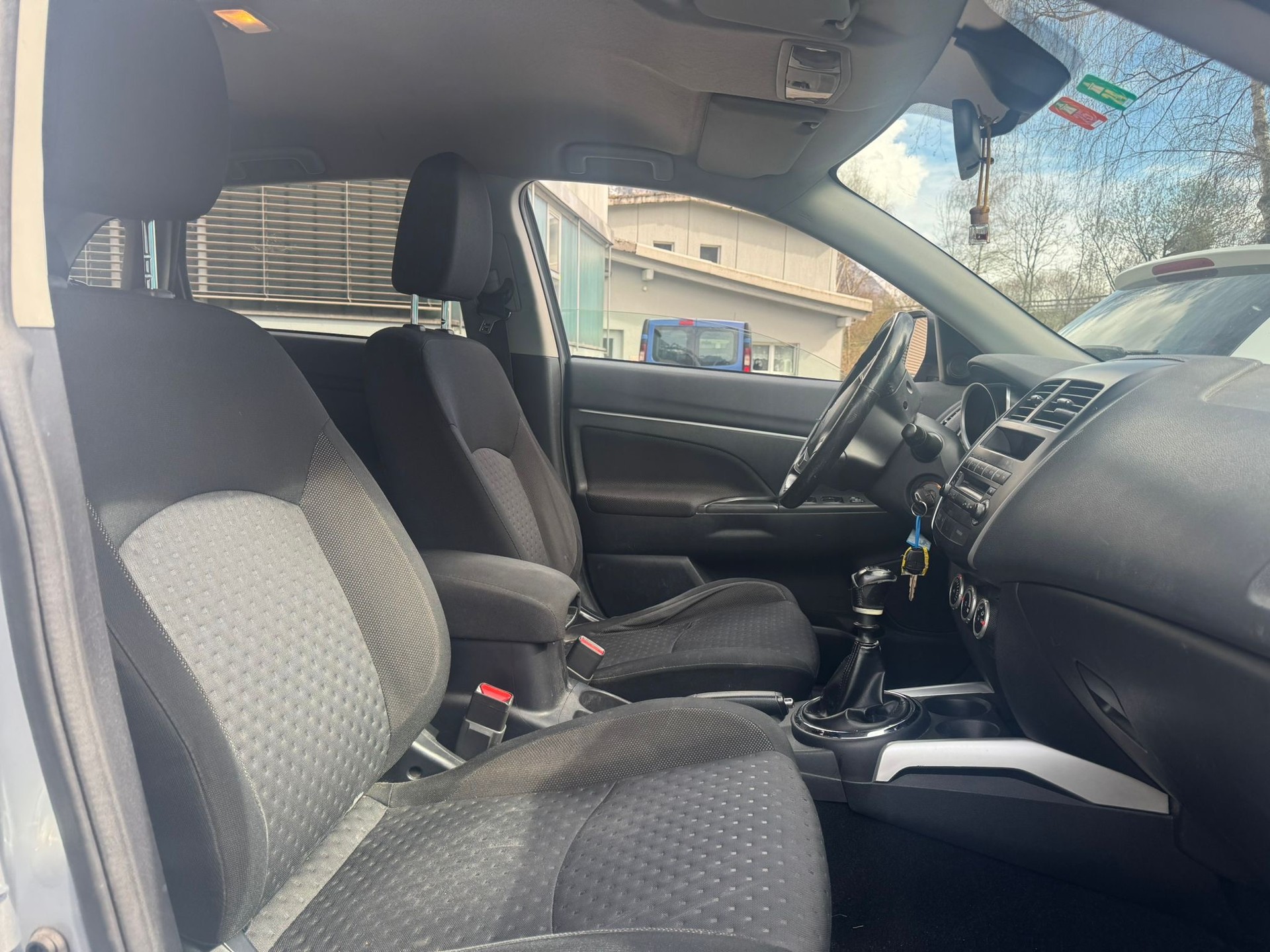 MITSUBISHI ASX 1.8 DID Intense 4WD-image-12