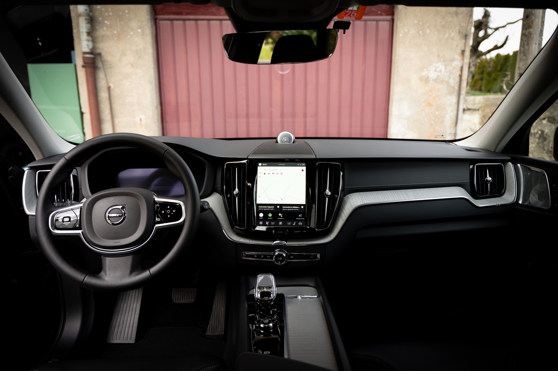 VOLVO XC60 T8 eAWD PluginHybrid Ultra Dark Geartronic-image-8