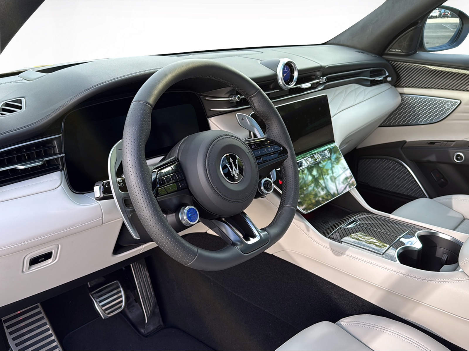 MASERATI Grecale 2.0 MHEV Modena ROSE GOLD FUORISERIE-image-15