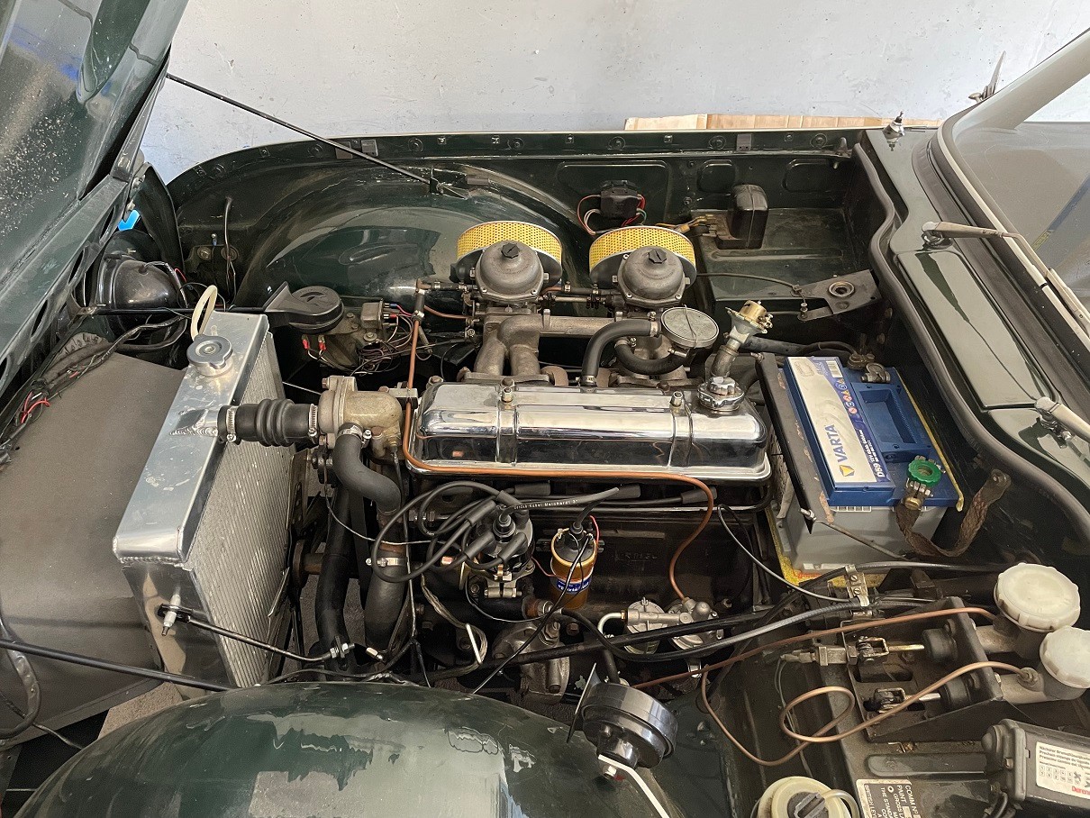 TRIUMPH TR4A-image-3