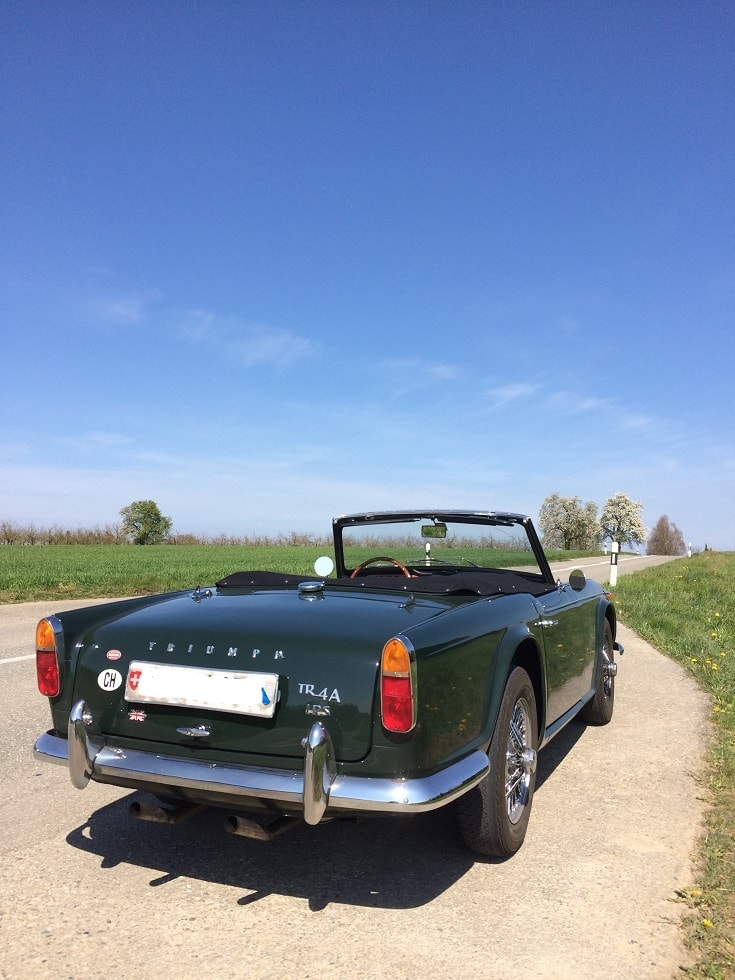 TRIUMPH TR4A-image-1