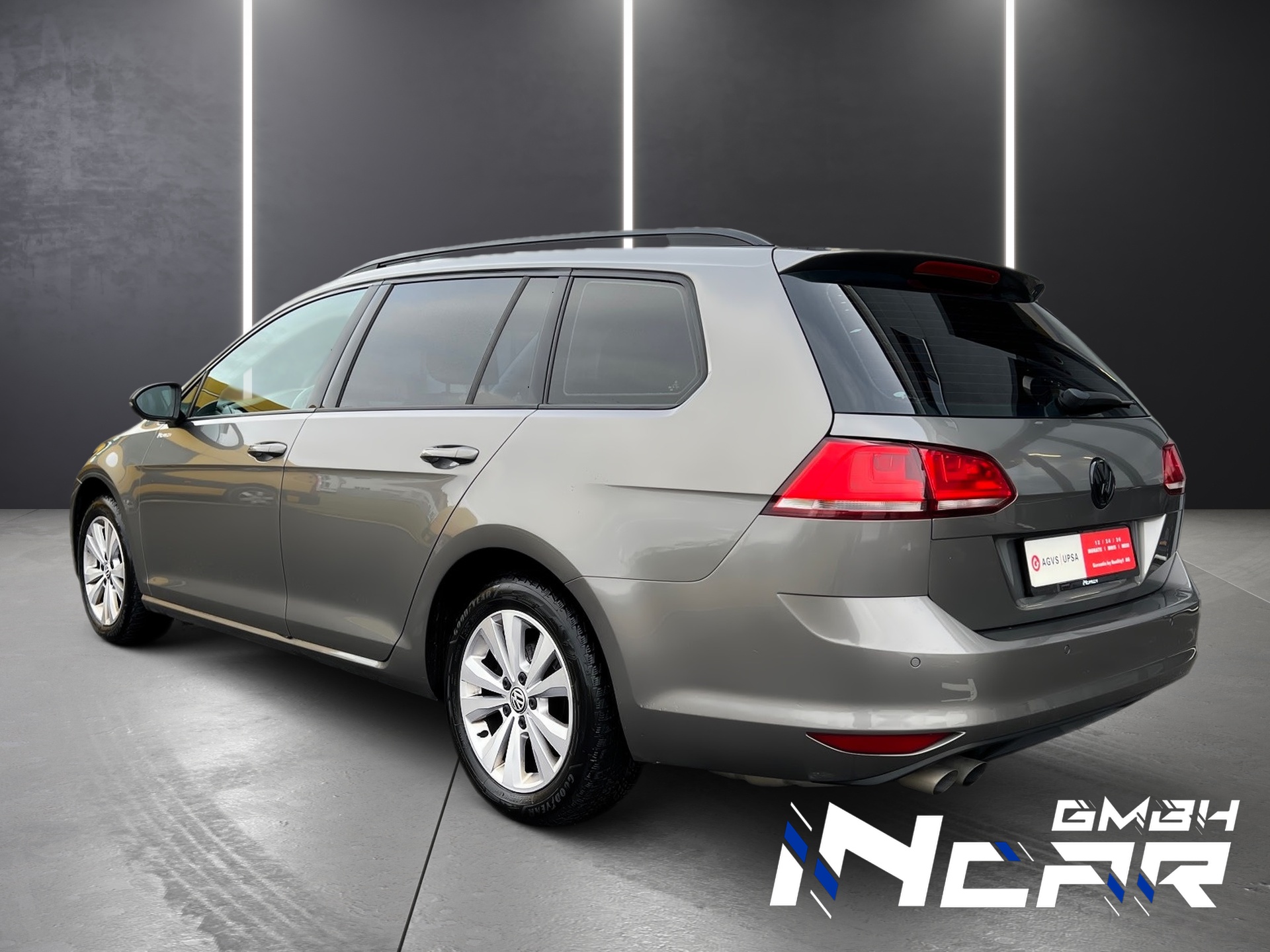 VW Golf Variant 1.6 TDI Comfortline 4Motion-image-3