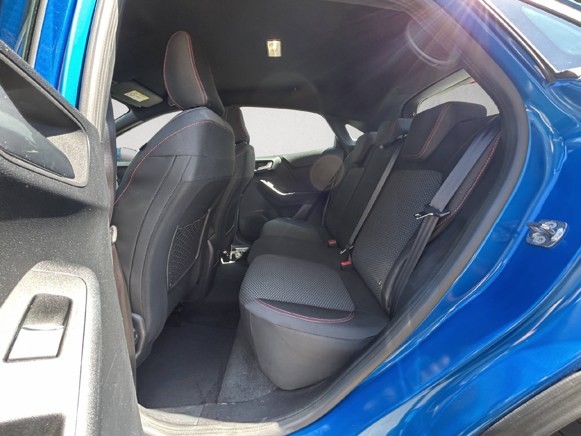 FORD Puma 1.0 EcoB Hybrid 155 ST-Line-image-13