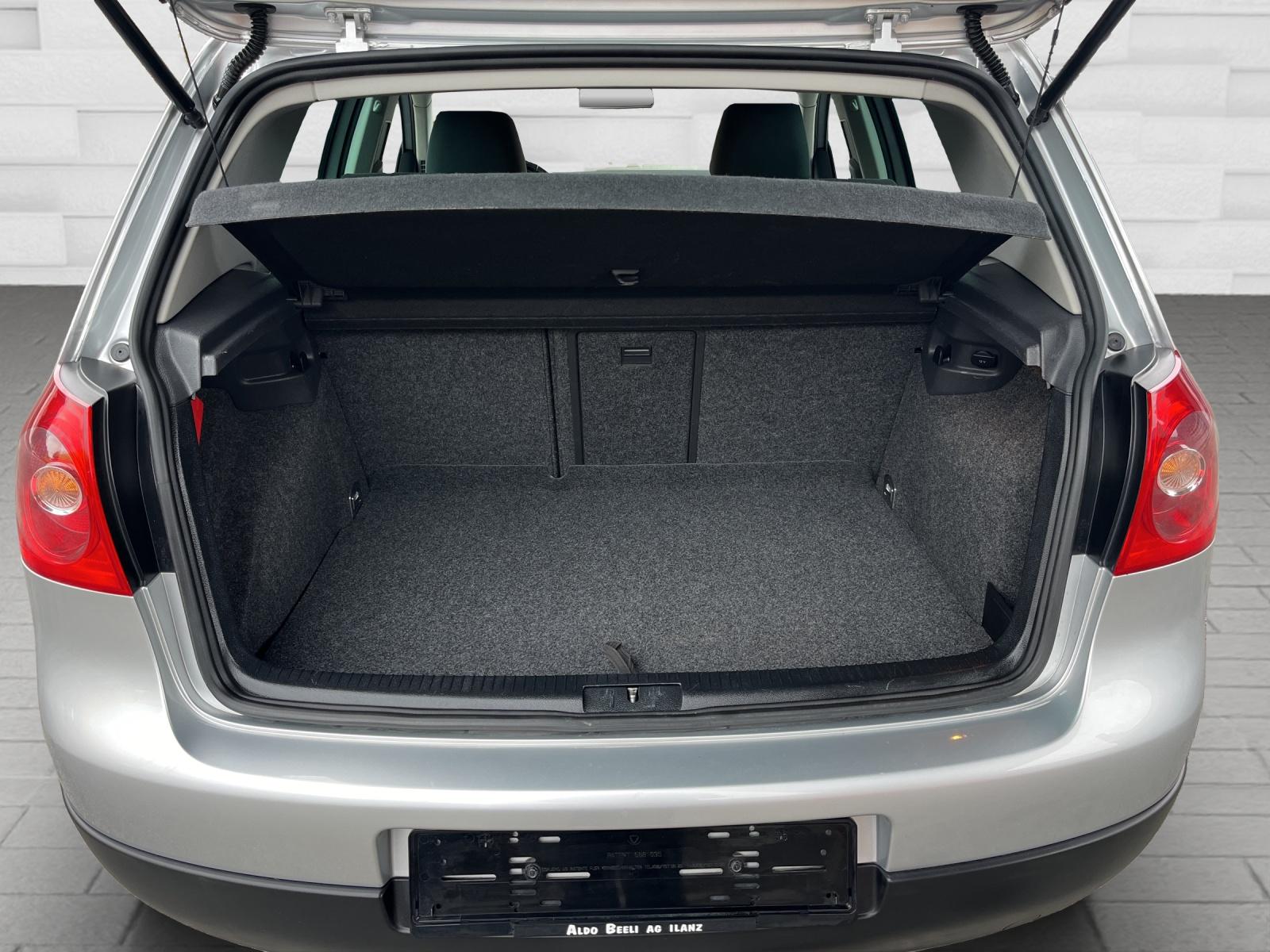 VW Golf V 2.0 TDI DPF GT Sport 4motion-image-15