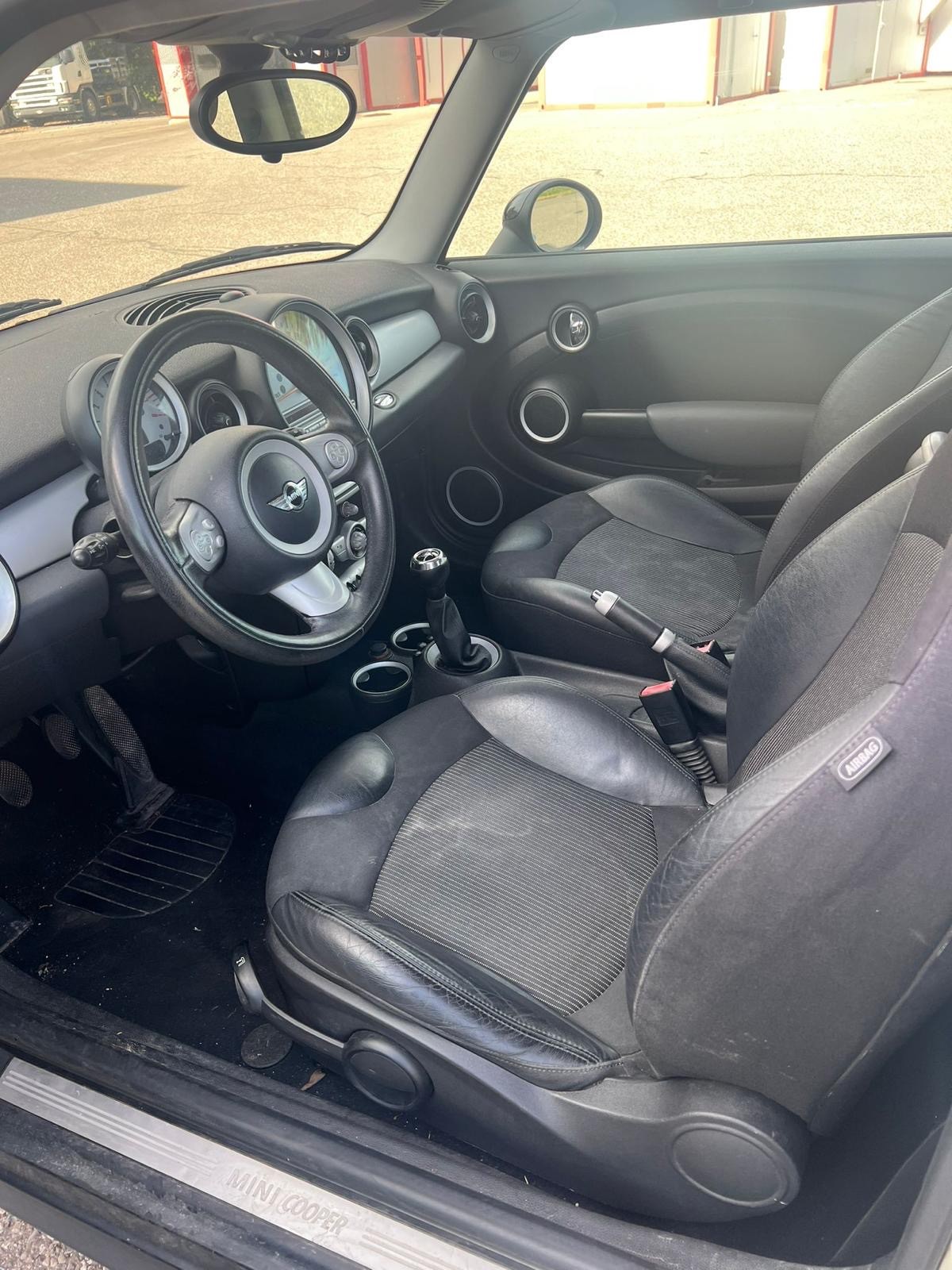 MINI Cooper-image-6