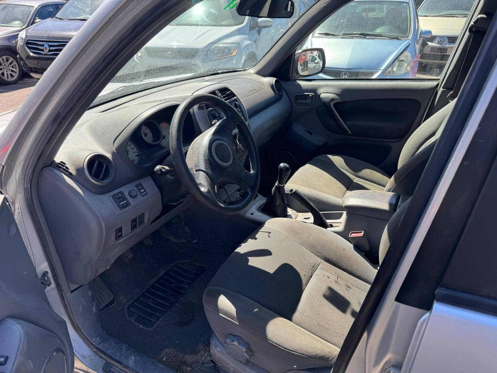 TOYOTA RAV-4 2.0 D4D Linea Sol-image-6