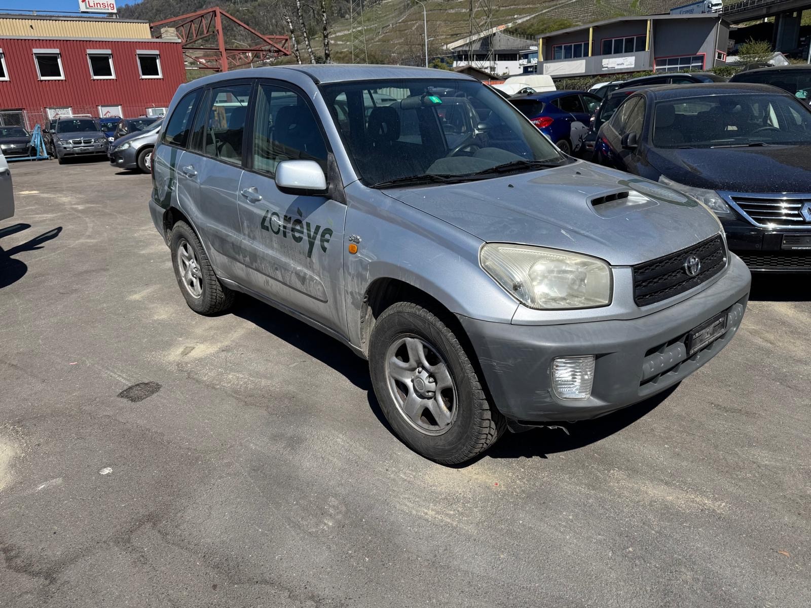 TOYOTA RAV-4 2.0 D4D Linea Sol-image-2