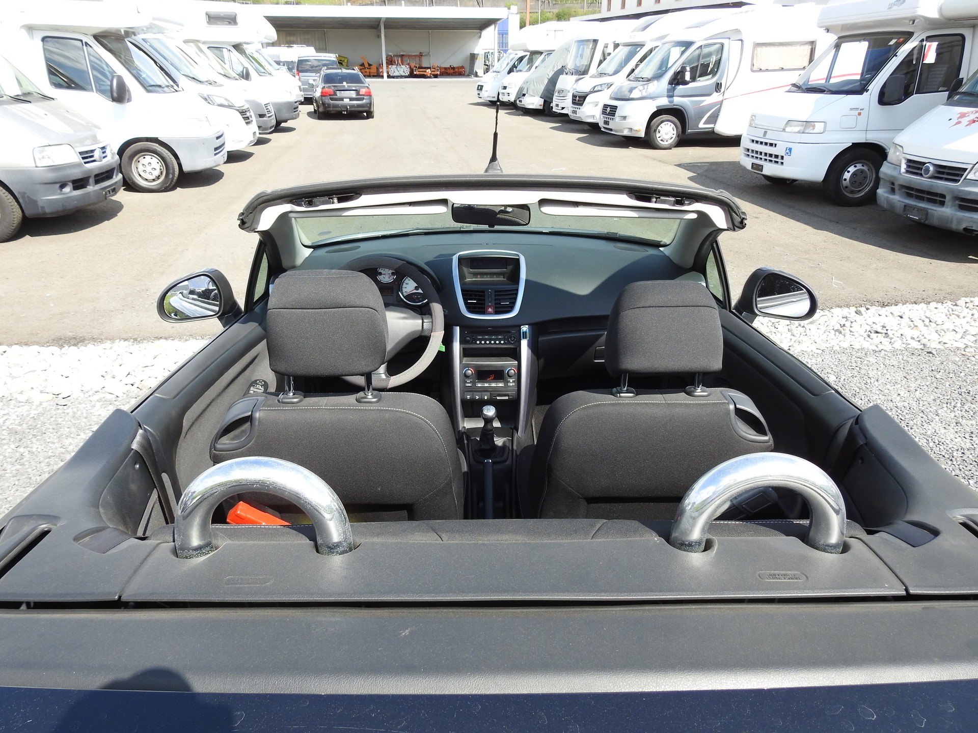 PEUGEOT 207 CC 1.6 16V Sport-image-24