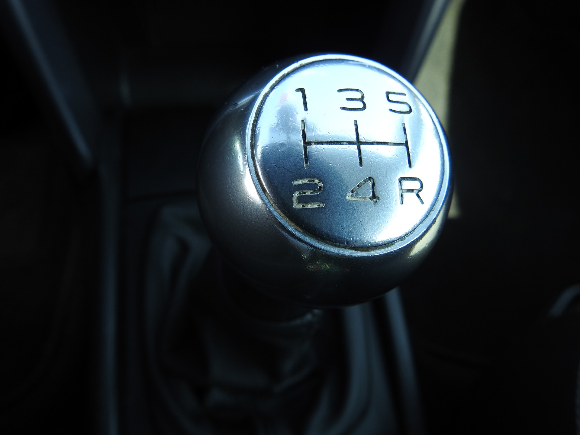 PEUGEOT 207 CC 1.6 16V Sport-image-18