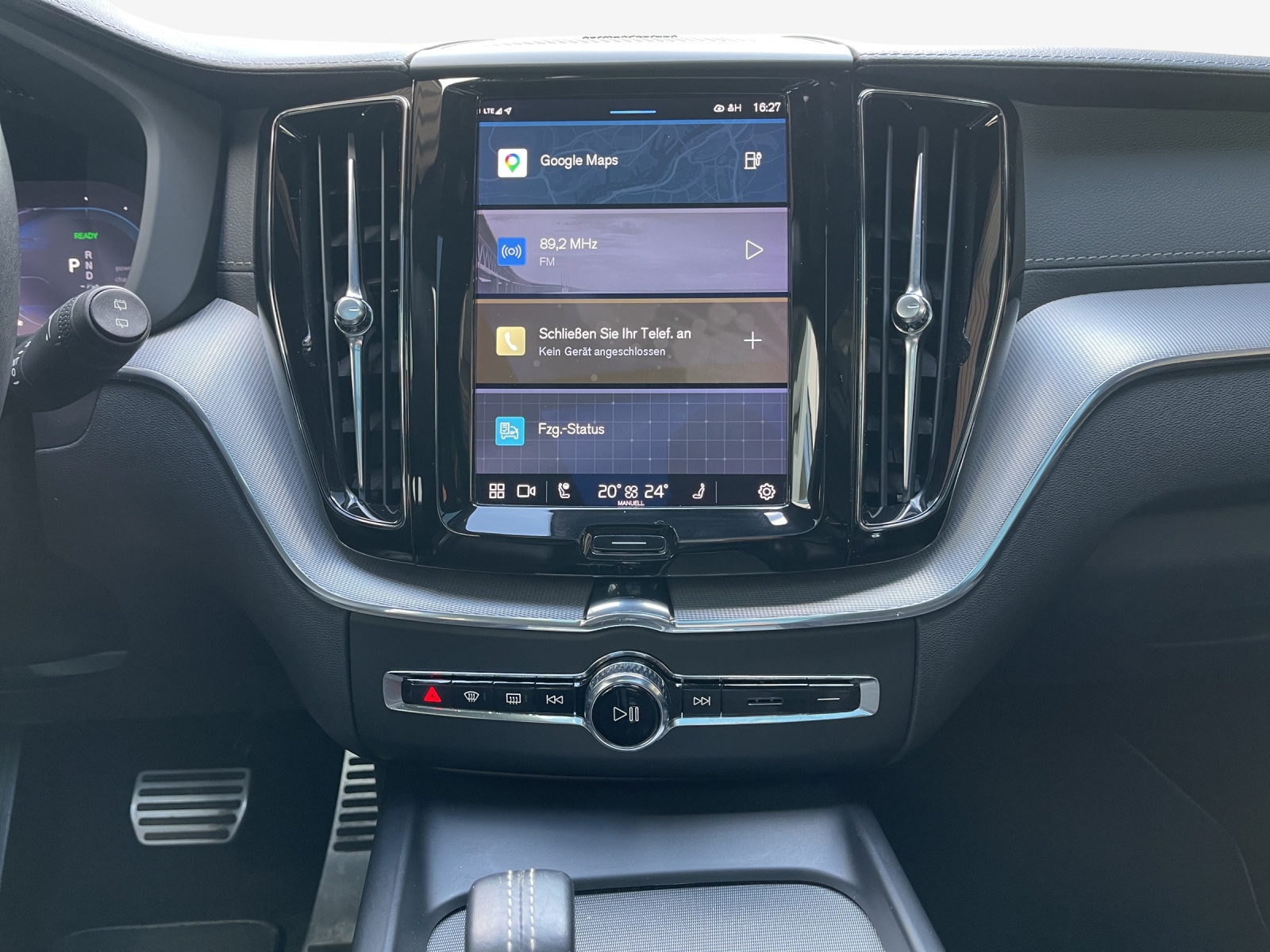 VOLVO XC60 T6 eAWD R-Design Geartronic-image-11