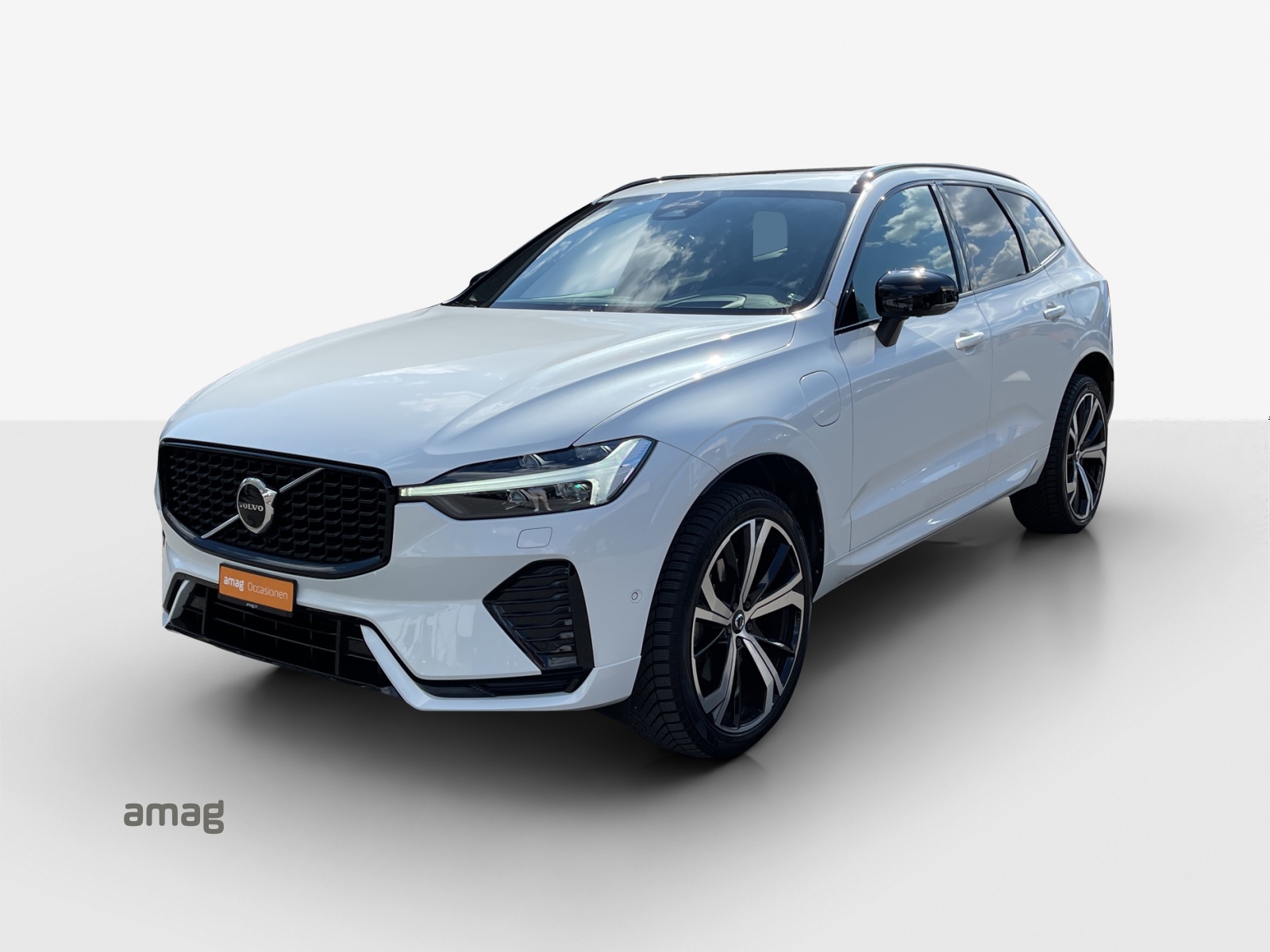 VOLVO XC60 T6 eAWD R-Design Geartronic-image-0