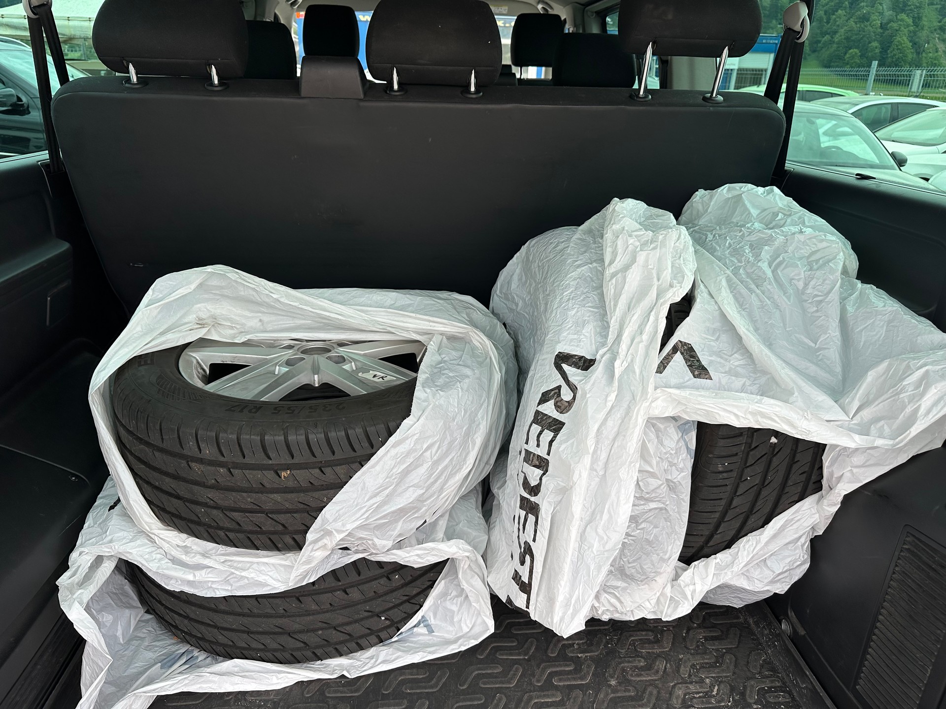VW T6 Caravelle-image-6