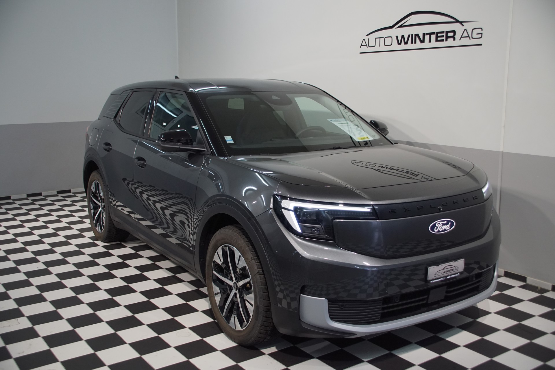 FORD Explorer Elektro 77kWh Dual Extended Range Premium AWD ++SWISS++-image-0