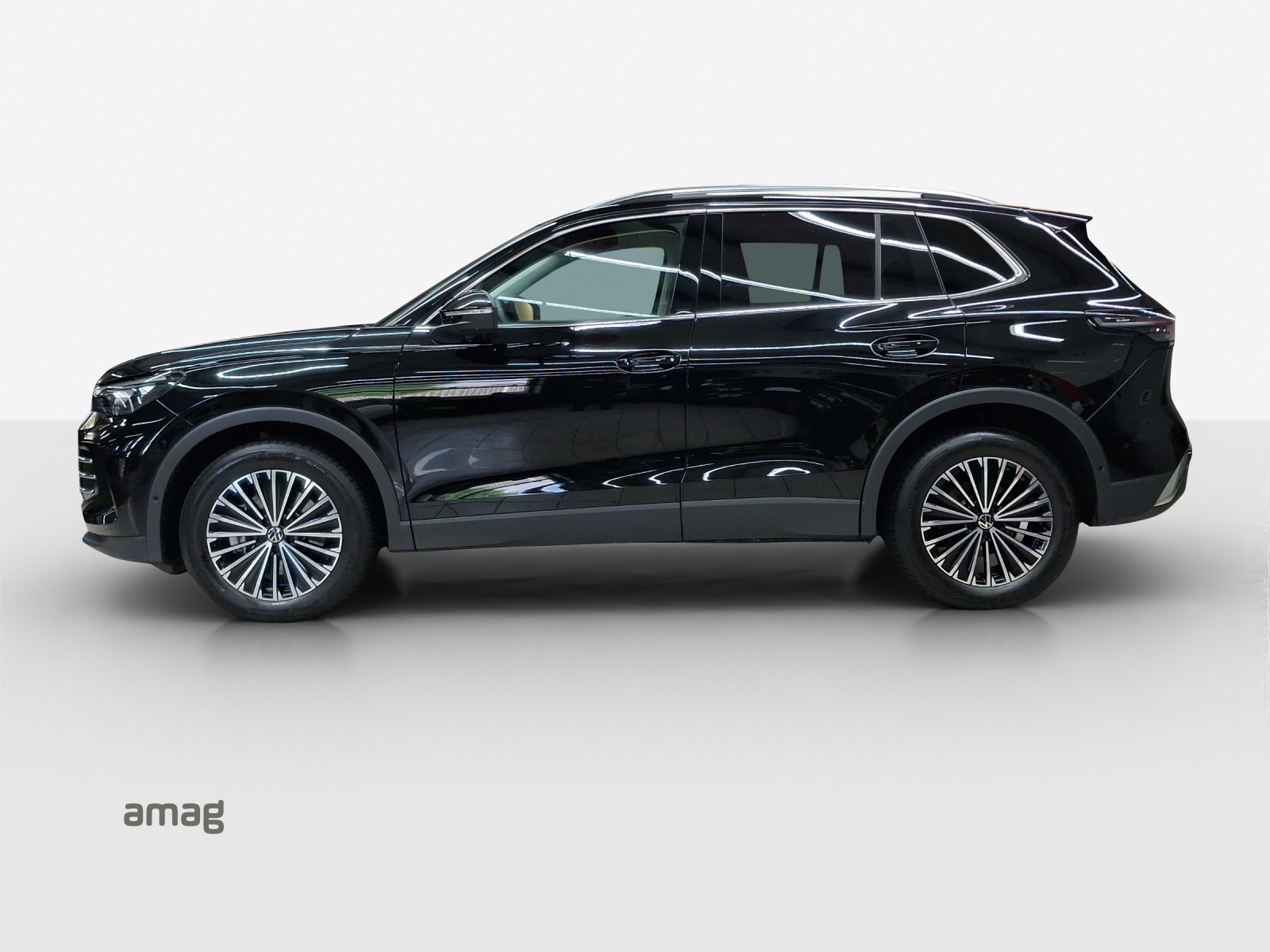 VW Tiguan 2.0 TSI DSG Elegance 4Motion-image-1