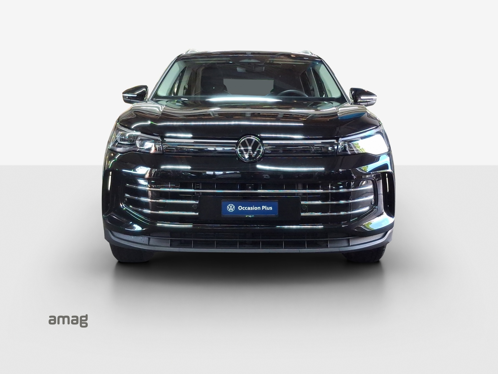 VW Tiguan 2.0 TSI DSG Elegance 4Motion-image-6