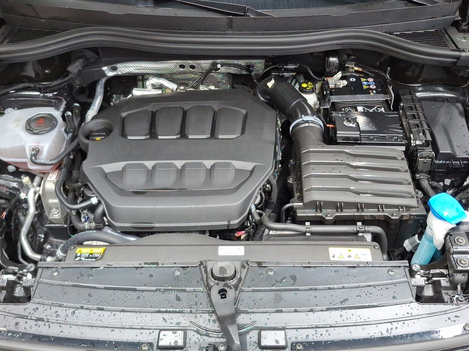 VW Tiguan 2.0 TSI DSG Elegance 4Motion-image-13