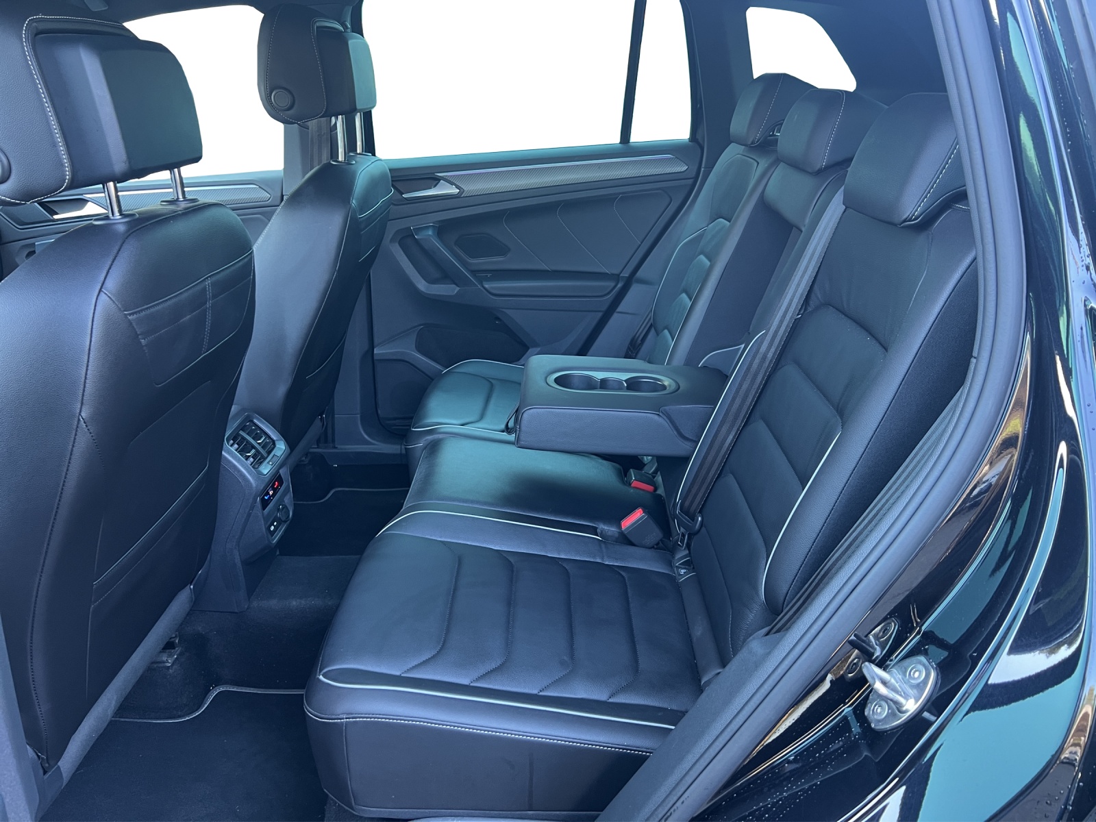 VW Tiguan 1.4TSI PHEV Selection DSG-image-13
