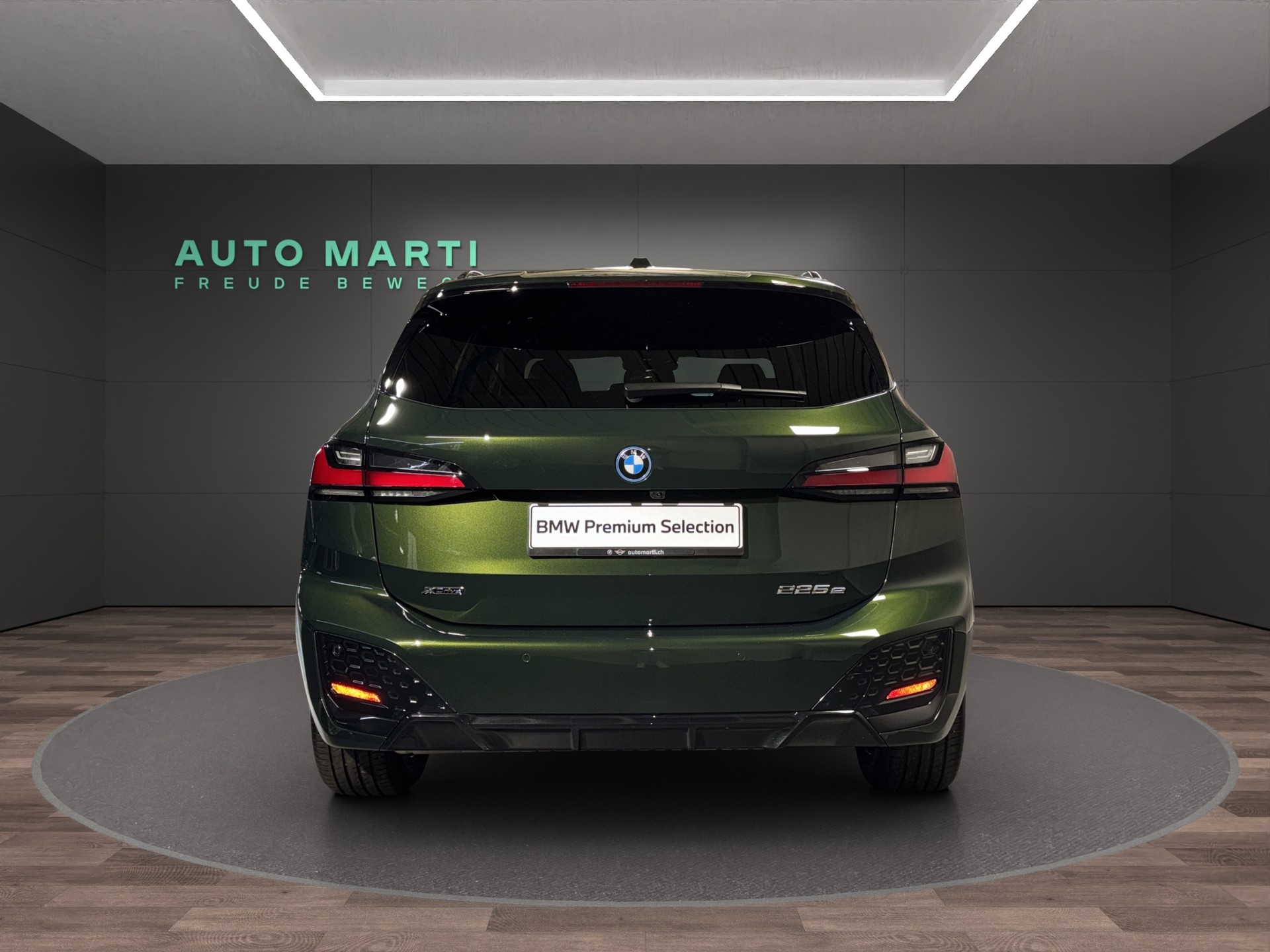 BMW 225e xDrive Active Tourer M Sport-image-2