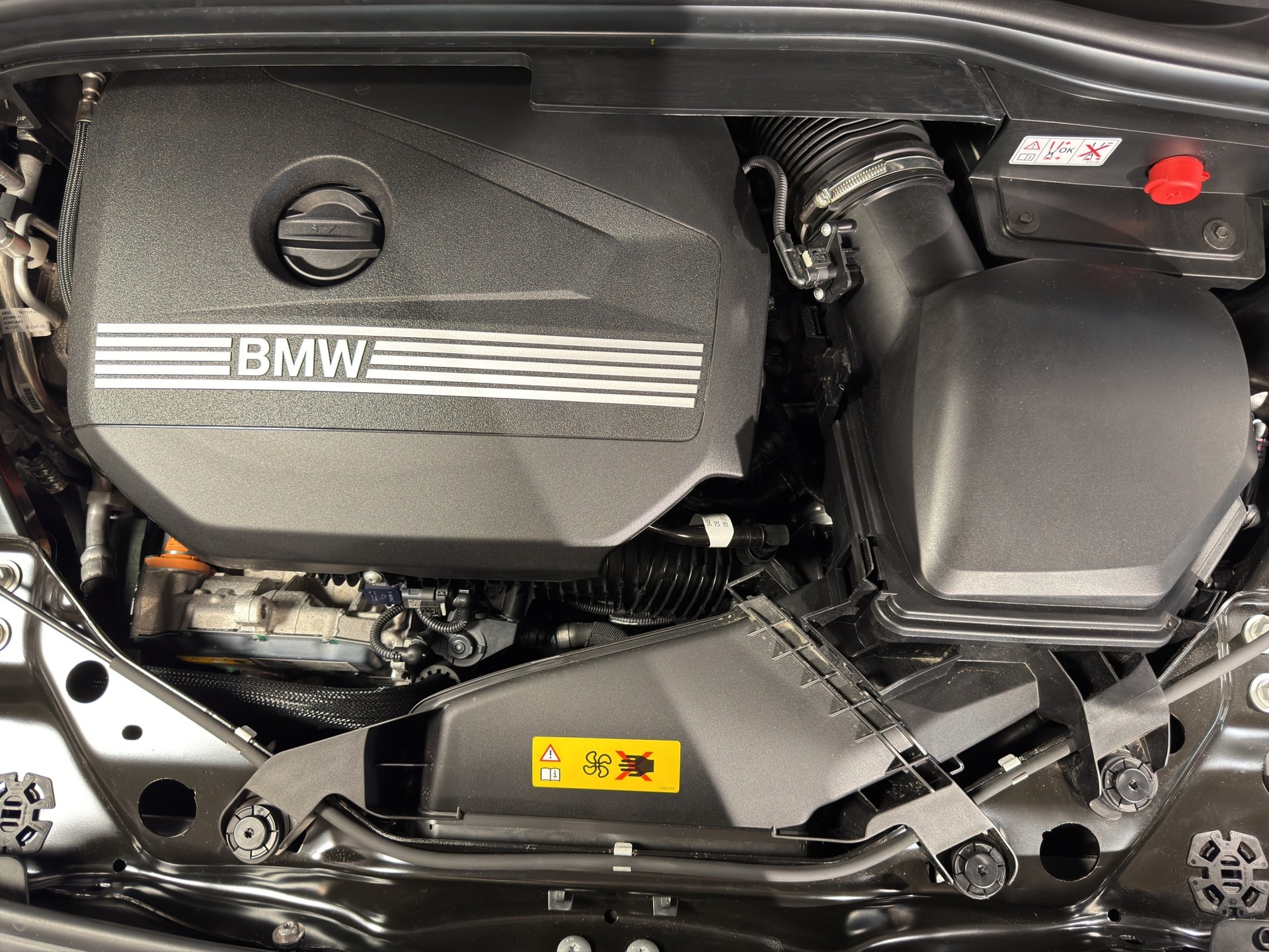 BMW 225e xDrive Active Tourer M Sport-image-22