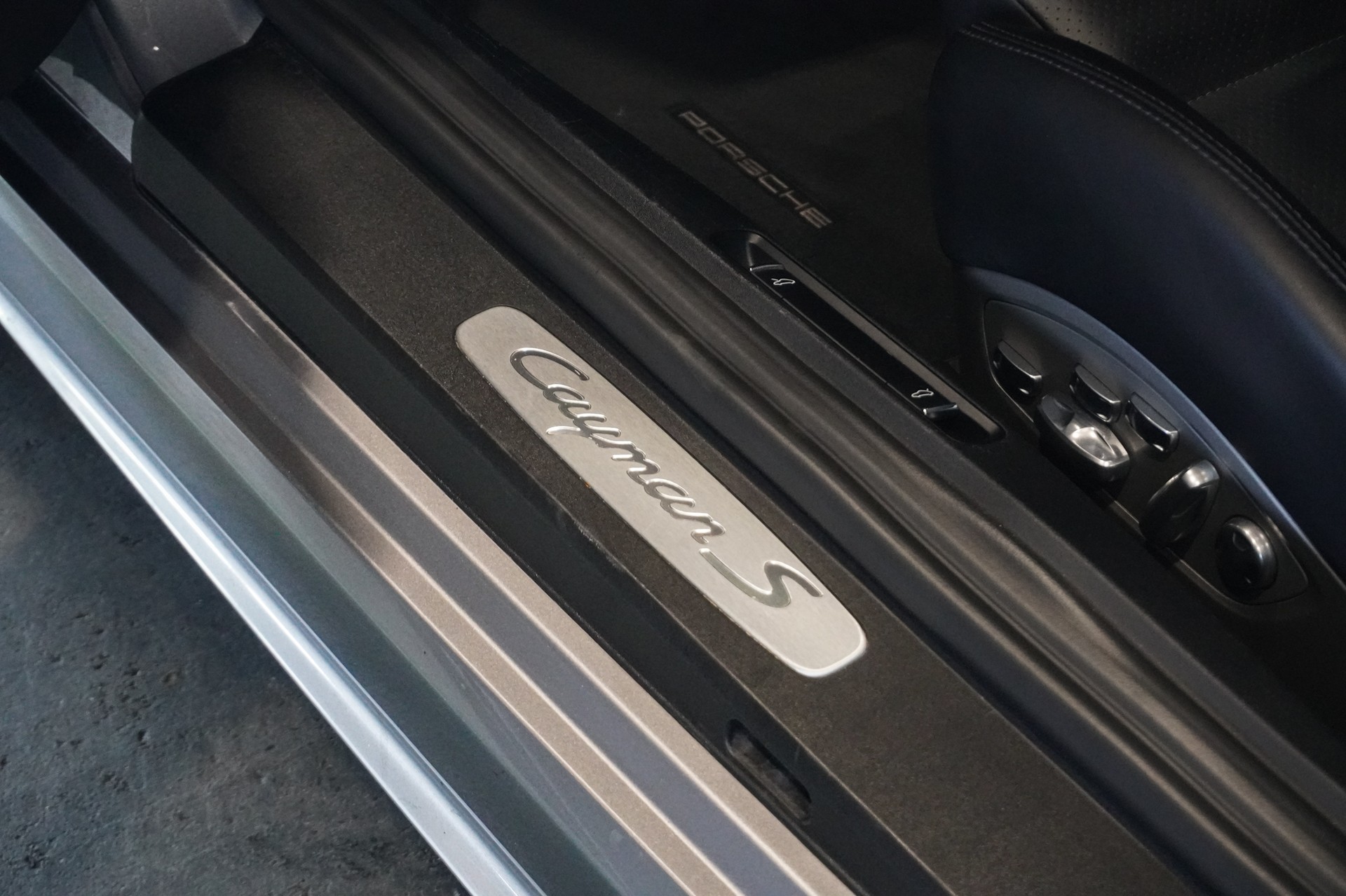 PORSCHE 718 Cayman S 2.5 PDK-image-10