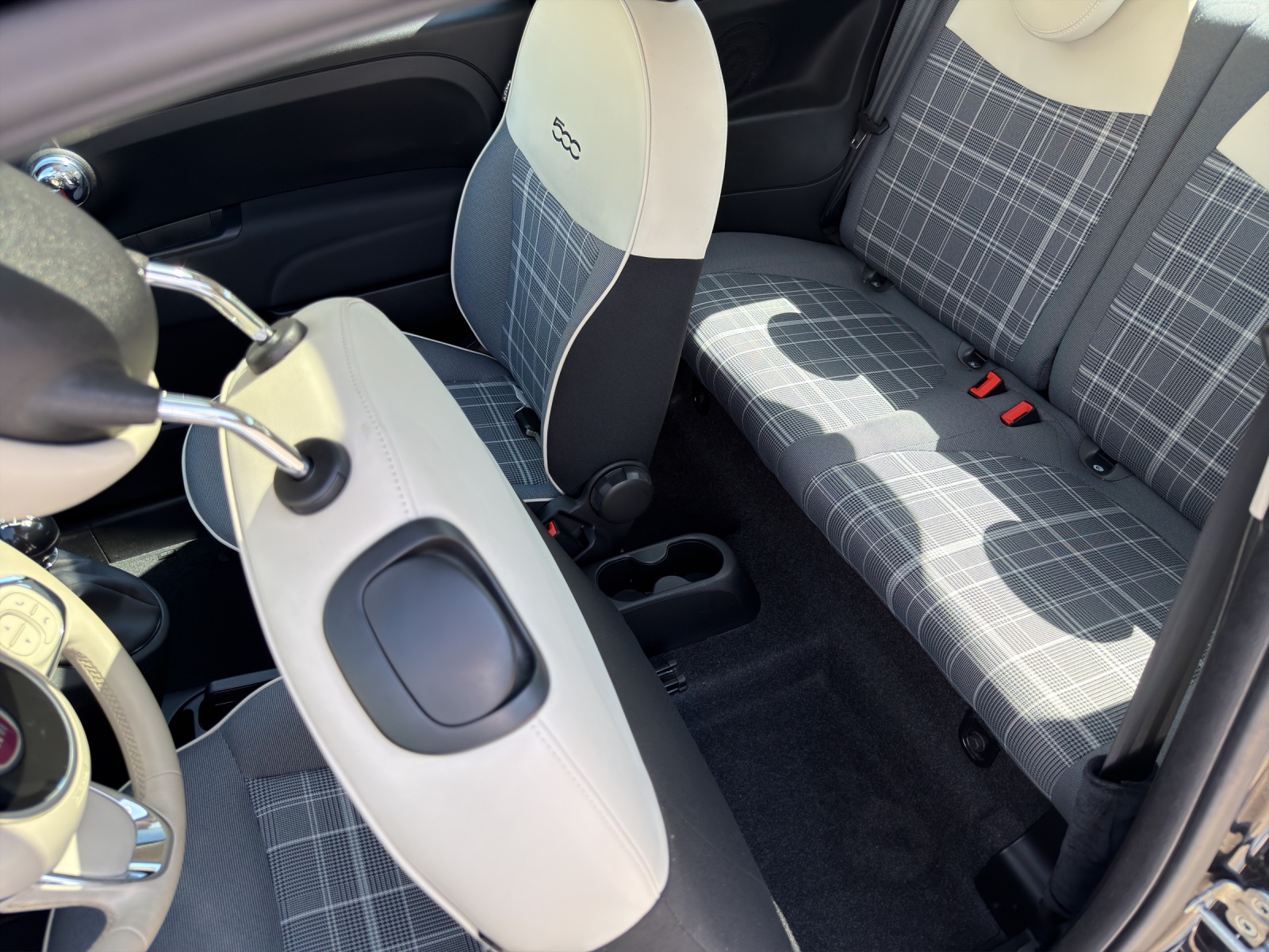 FIAT 500 0.9T/85 TwinAir Lounge-image-10
