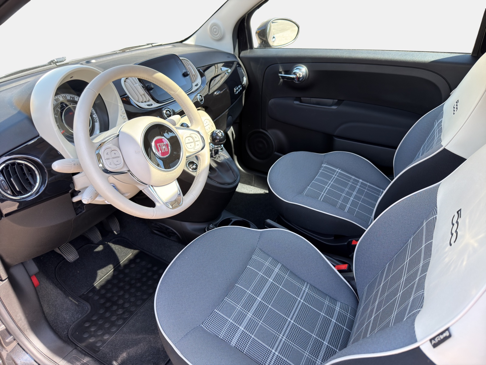 FIAT 500 0.9T/85 TwinAir Lounge-image-9