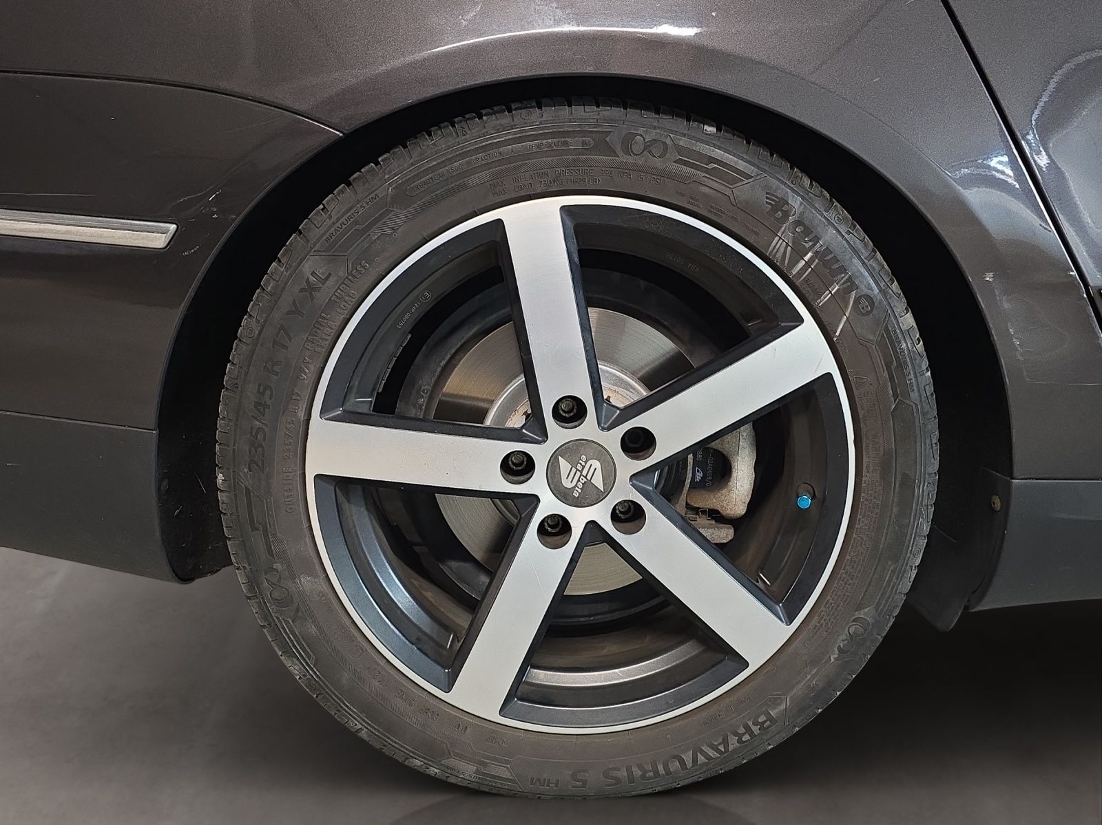 VW Passat Variant 2.0 TDI Highline DSG-image-20