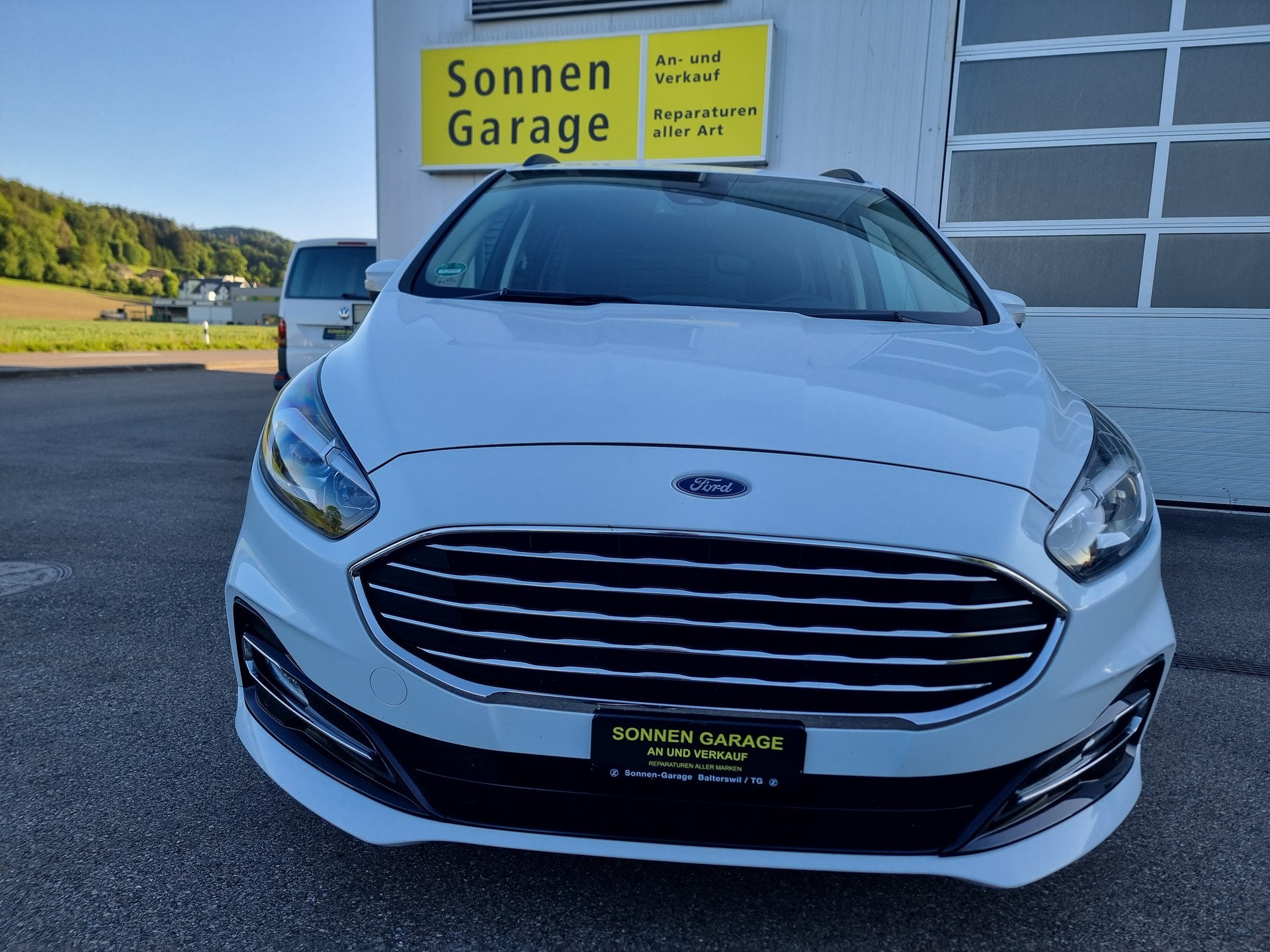 FORD Galaxy 2.5 FHEV Trend 7Pl CVT-image-1
