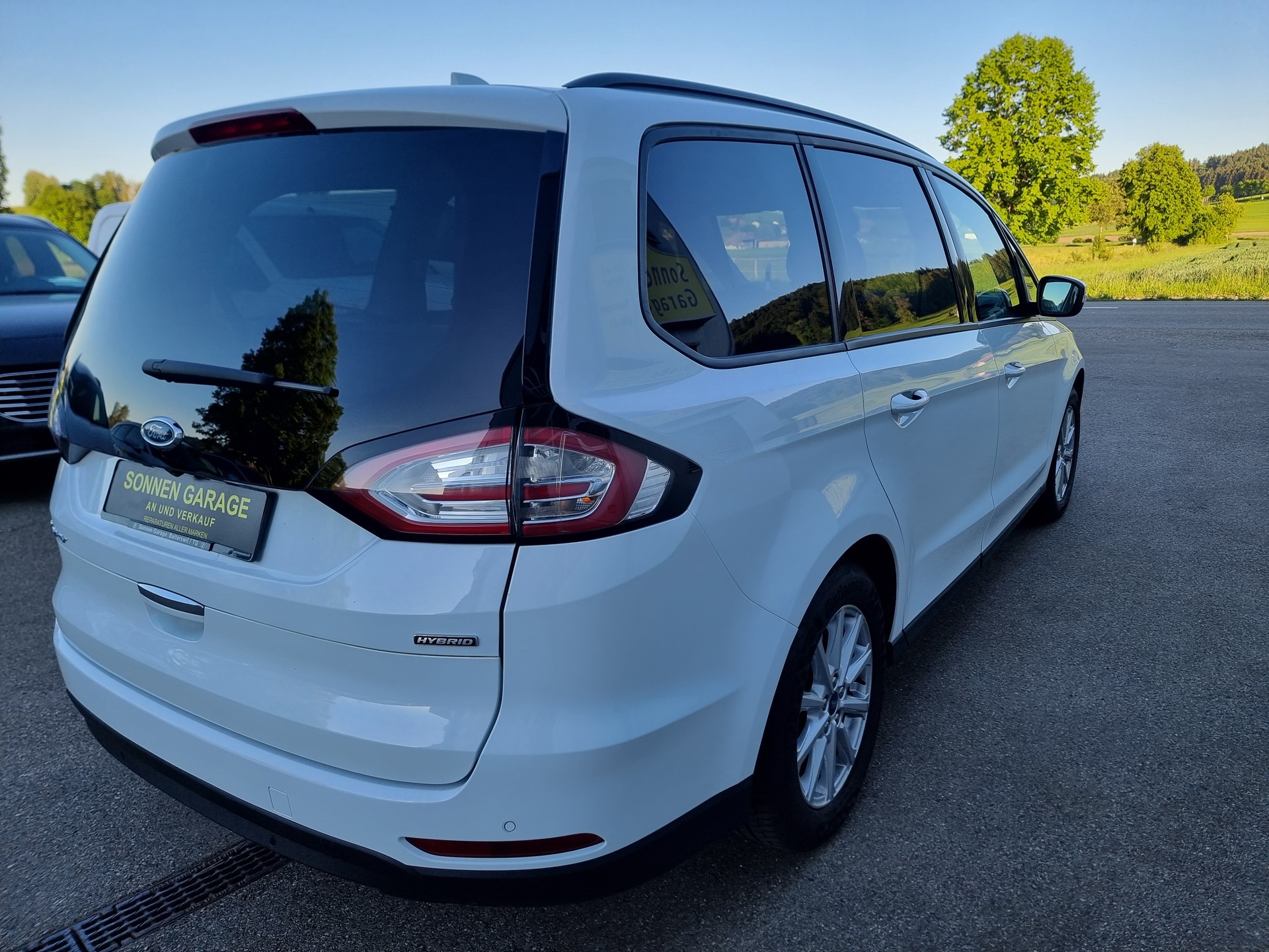 FORD Galaxy 2.5 FHEV Trend 7Pl CVT-image-10