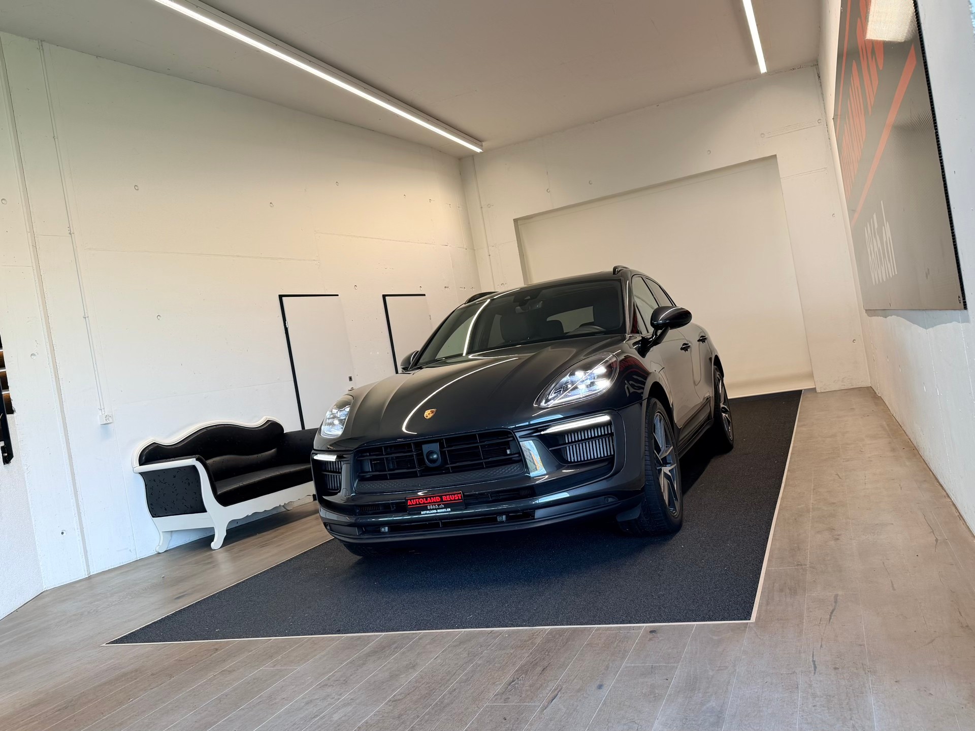 PORSCHE Macan S PDK-image-2