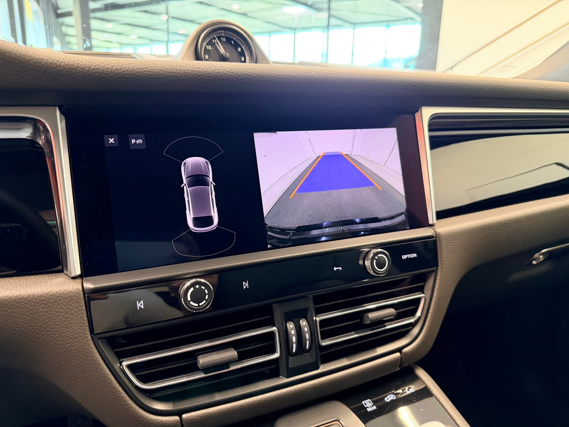 PORSCHE Macan S PDK-image-25