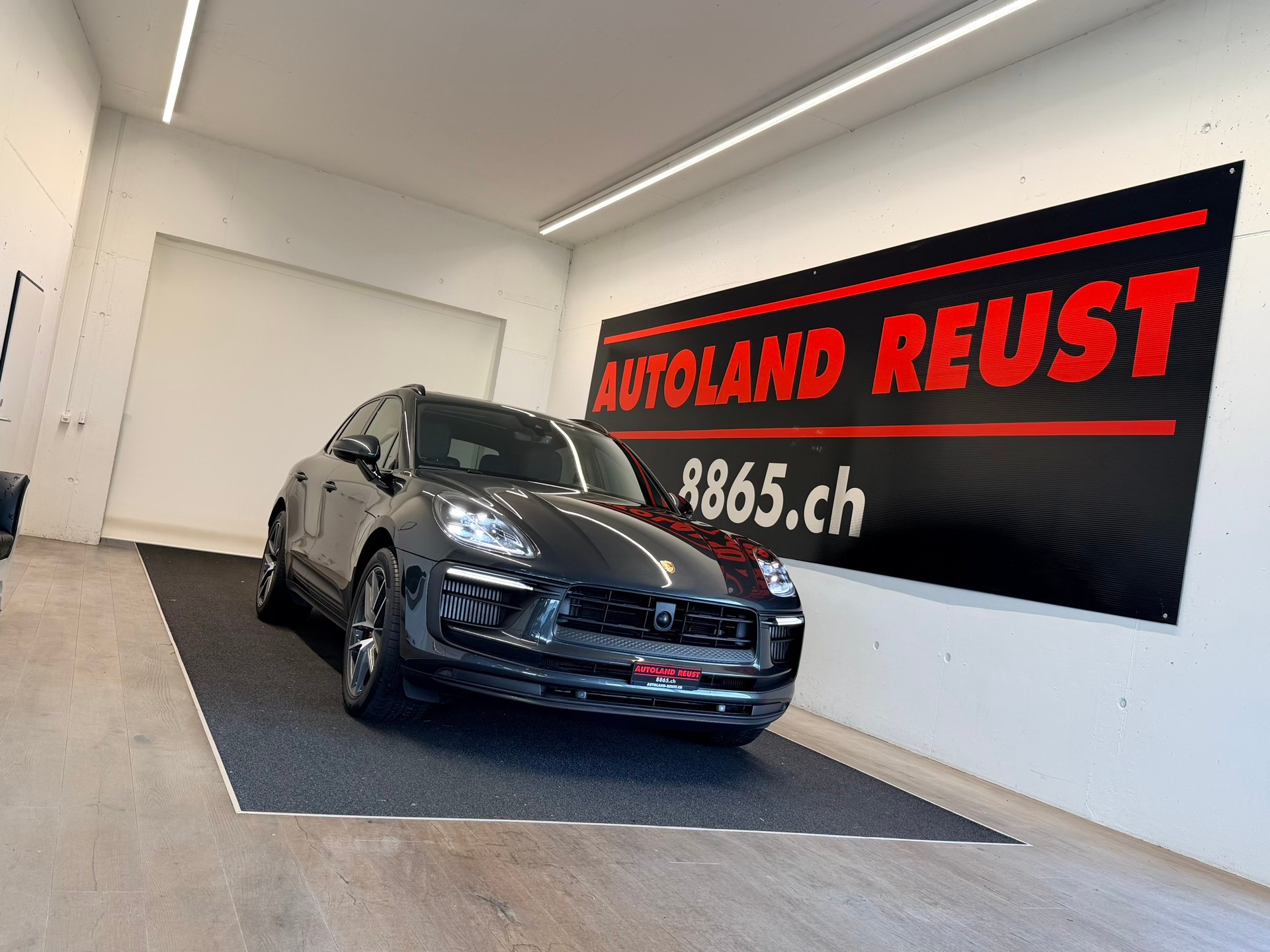 PORSCHE Macan S PDK-image-0