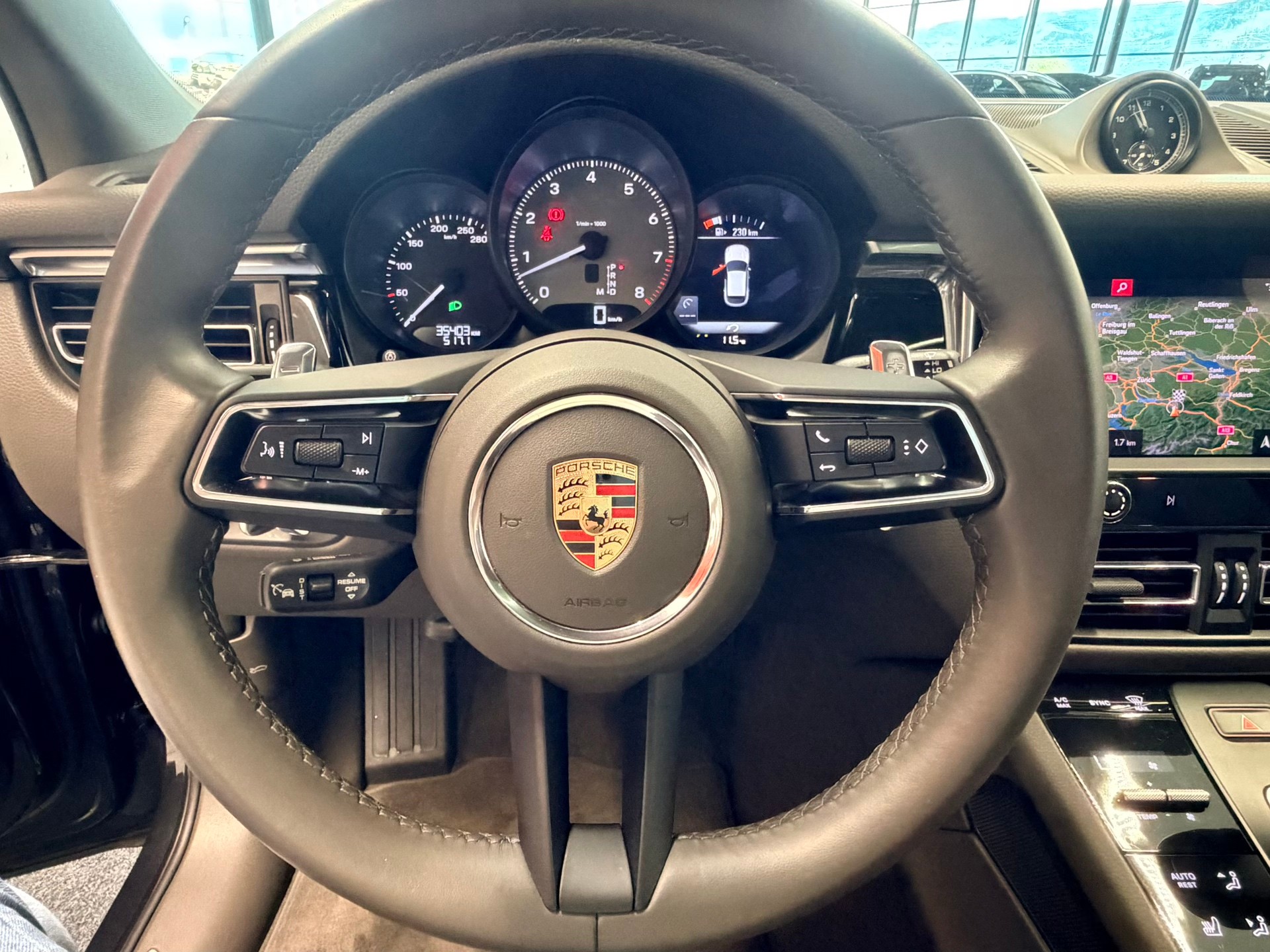 PORSCHE Macan S PDK-image-26