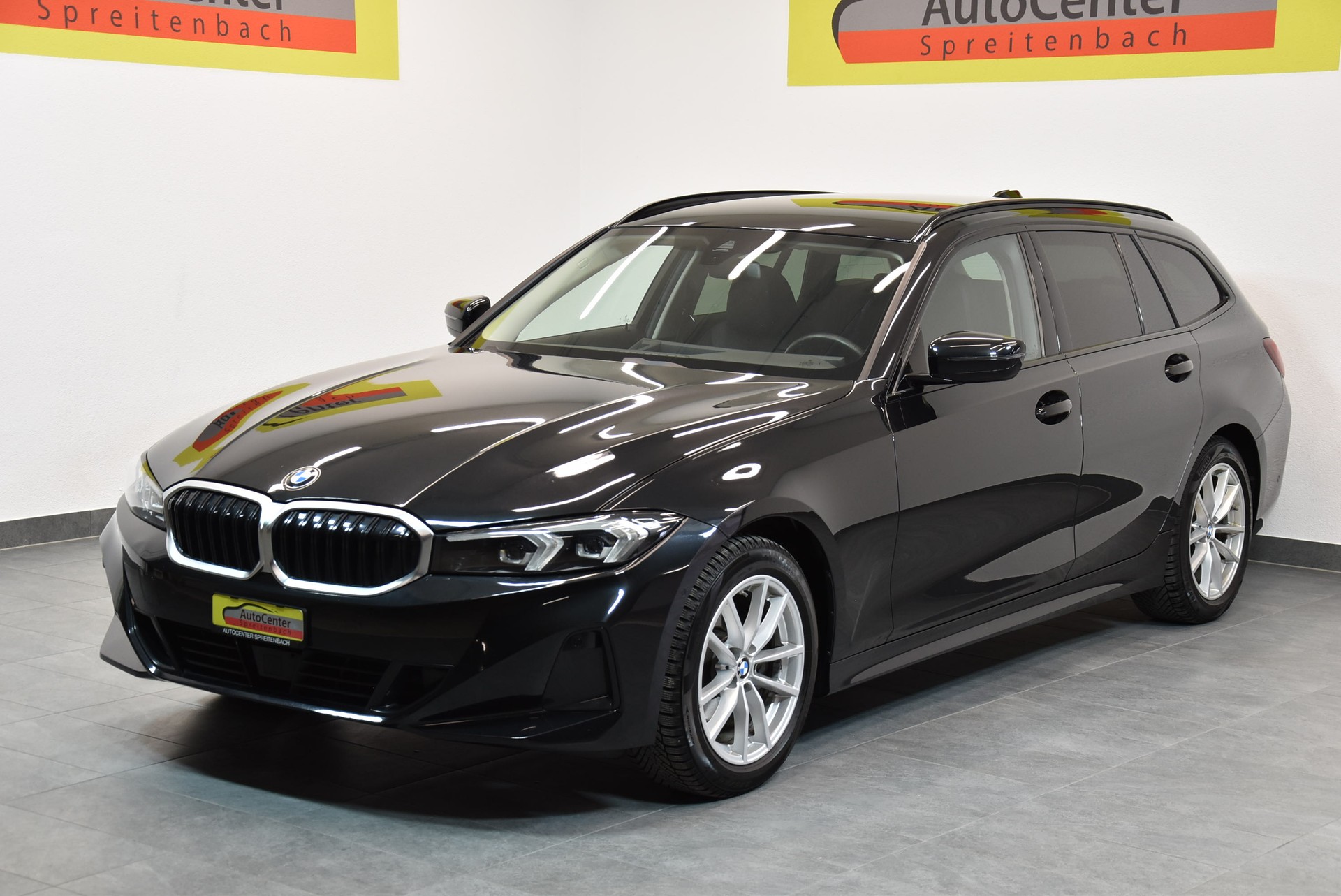 BMW 318d 48V Touring Steptronic-image-1