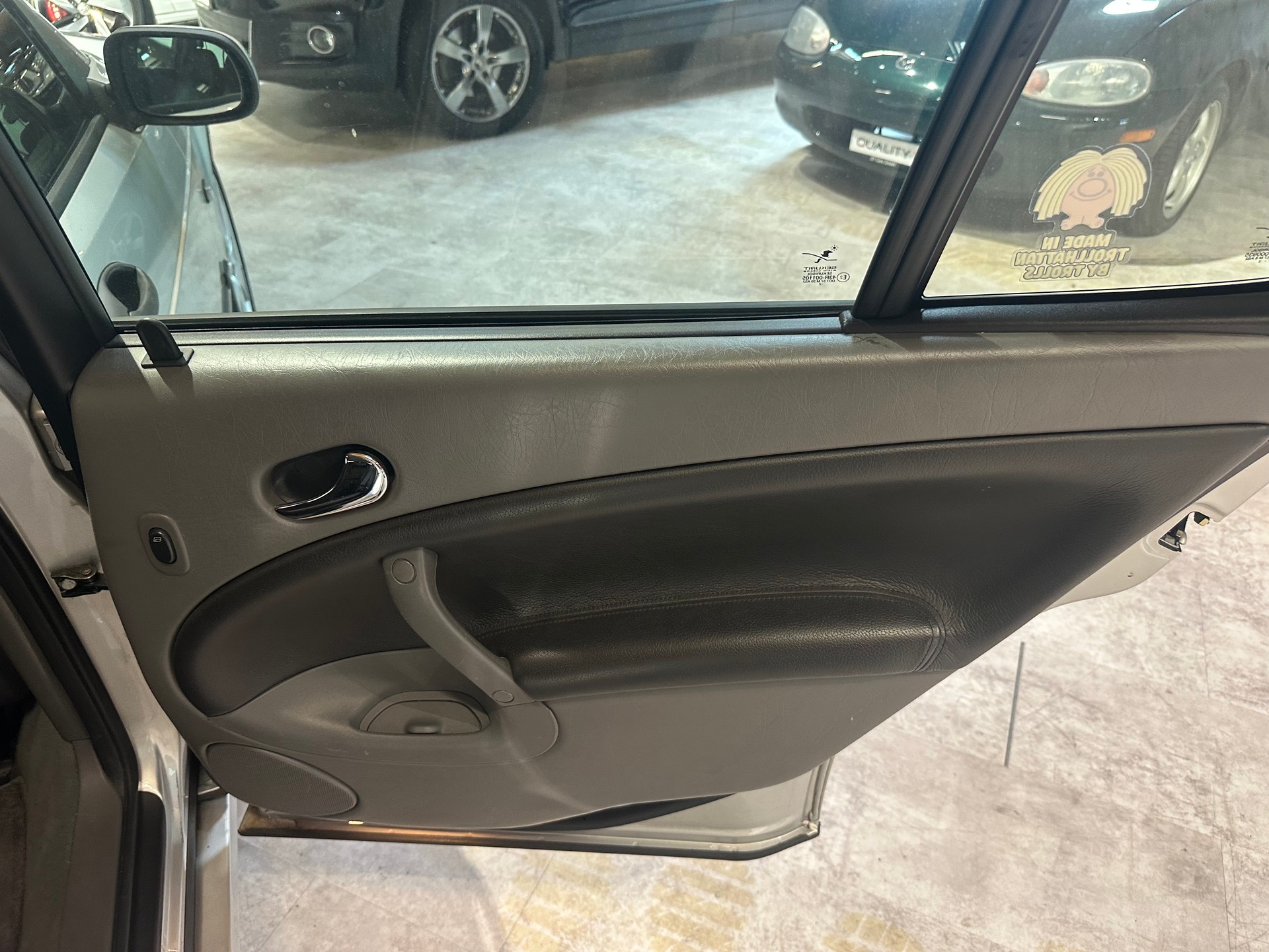 SAAB 9-5 2.3T Aero Aut. / Frisch ab MFK und Service/8 x Aluräder-image-24