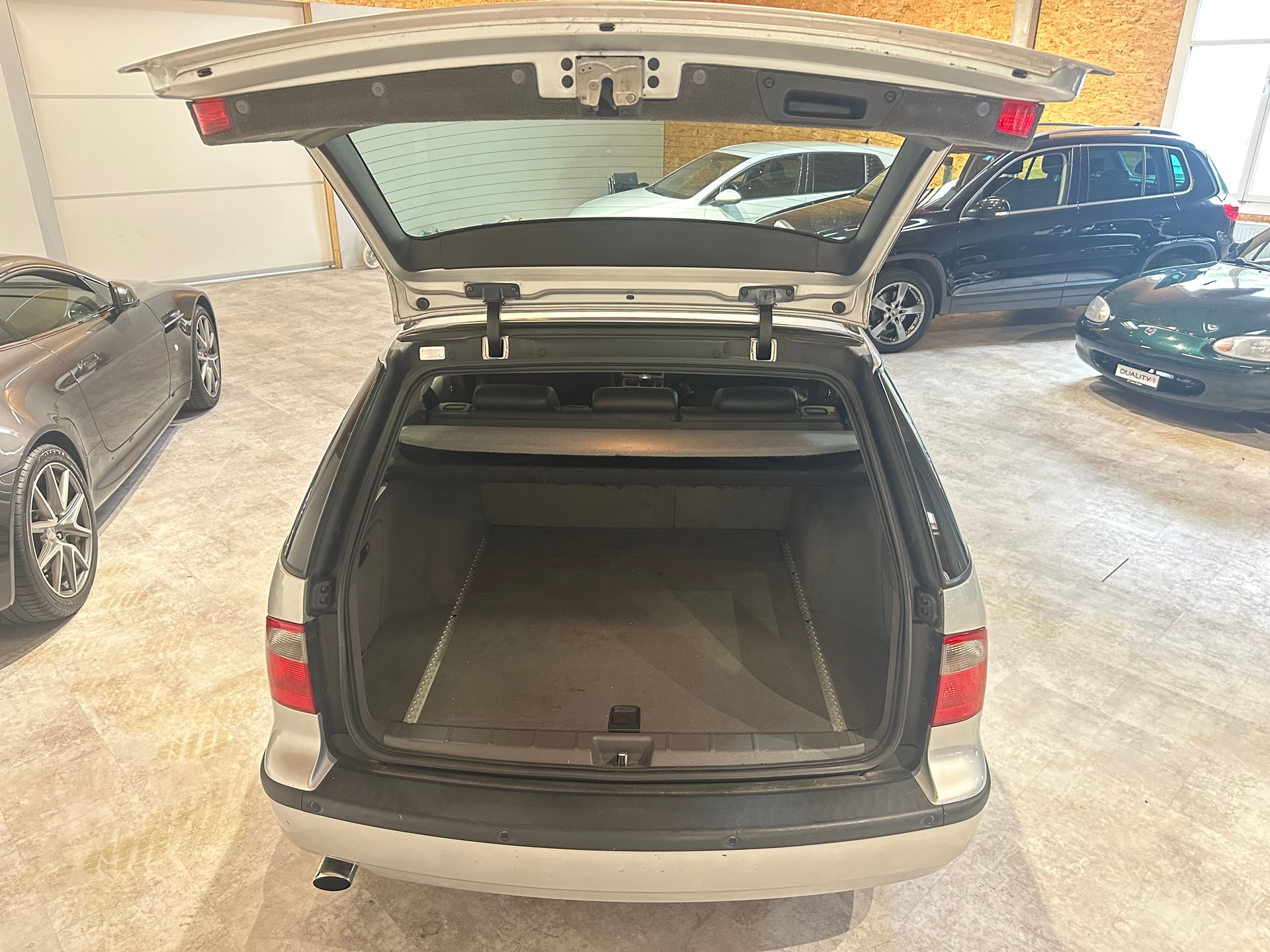 SAAB 9-5 2.3T Aero Aut. / Frisch ab MFK und Service/8 x Aluräder-image-5