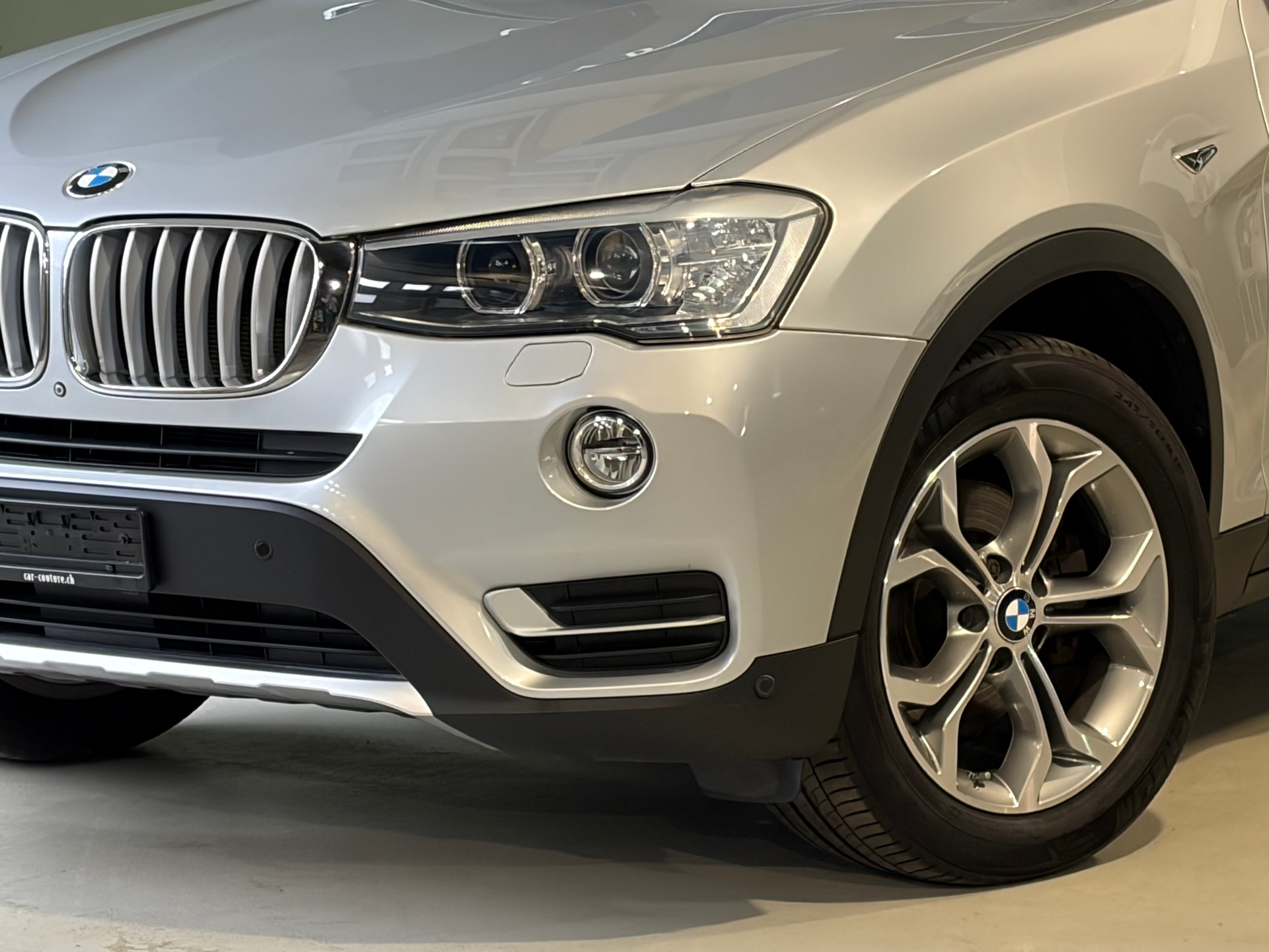 BMW X3 xDrive 20d xLine Steptronic ***CH-Fahrzeug***-image-2