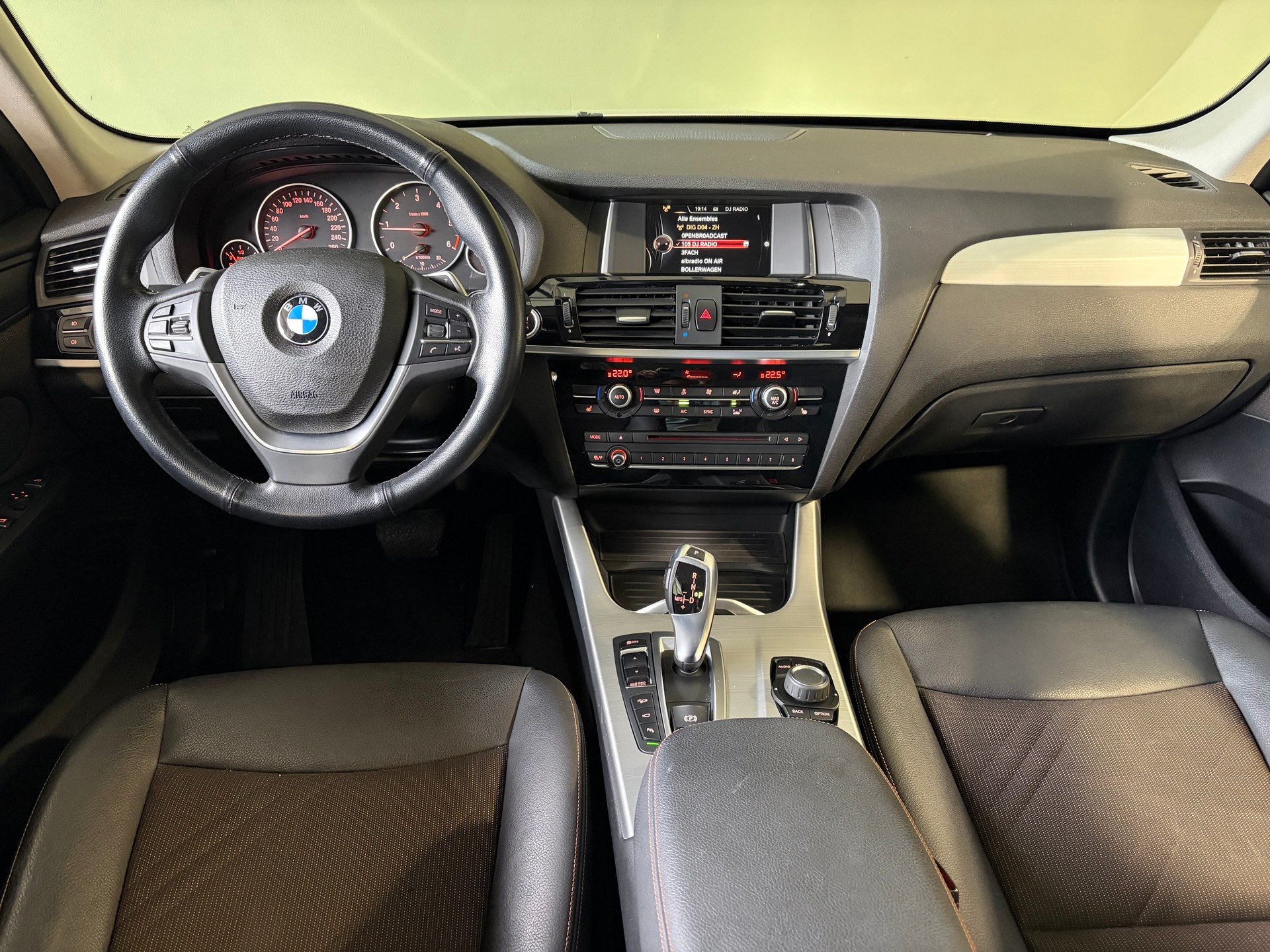 BMW X3 xDrive 20d xLine Steptronic ***CH-Fahrzeug***-image-7