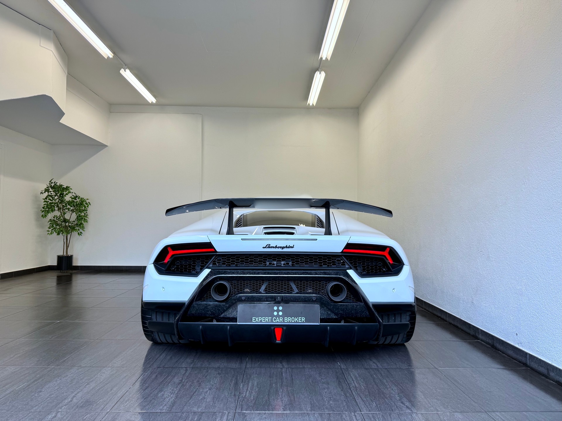 LAMBORGHINI Huracan LP640-4 Coupé Performante "UNIKAT" DCT-image-14