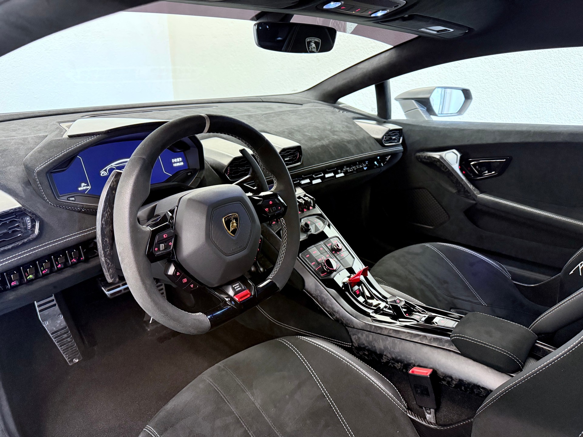 LAMBORGHINI Huracan LP640-4 Coupé Performante "UNIKAT" DCT-image-19