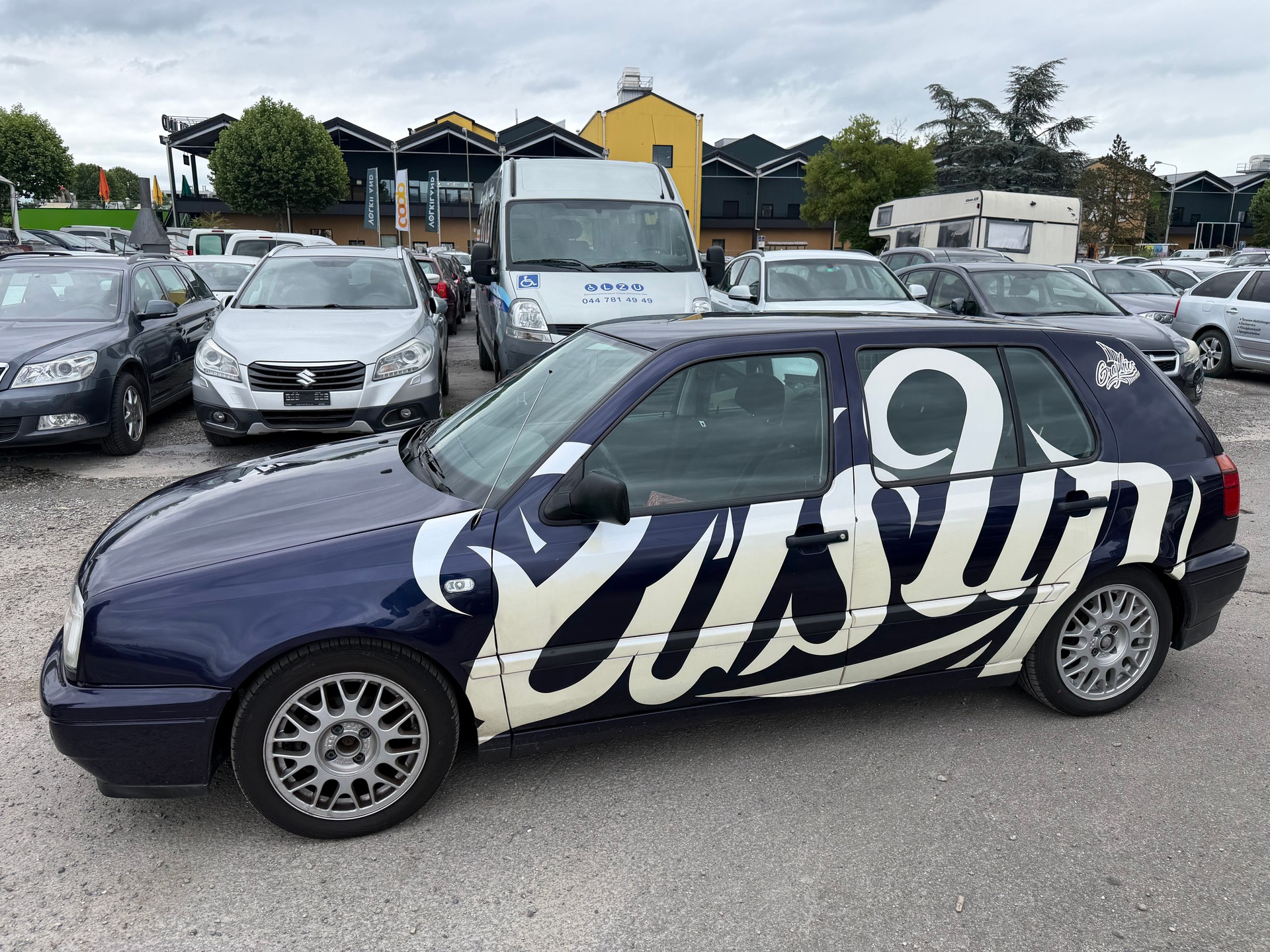 VW Golf 1600 Swiss Line ABS-image-4
